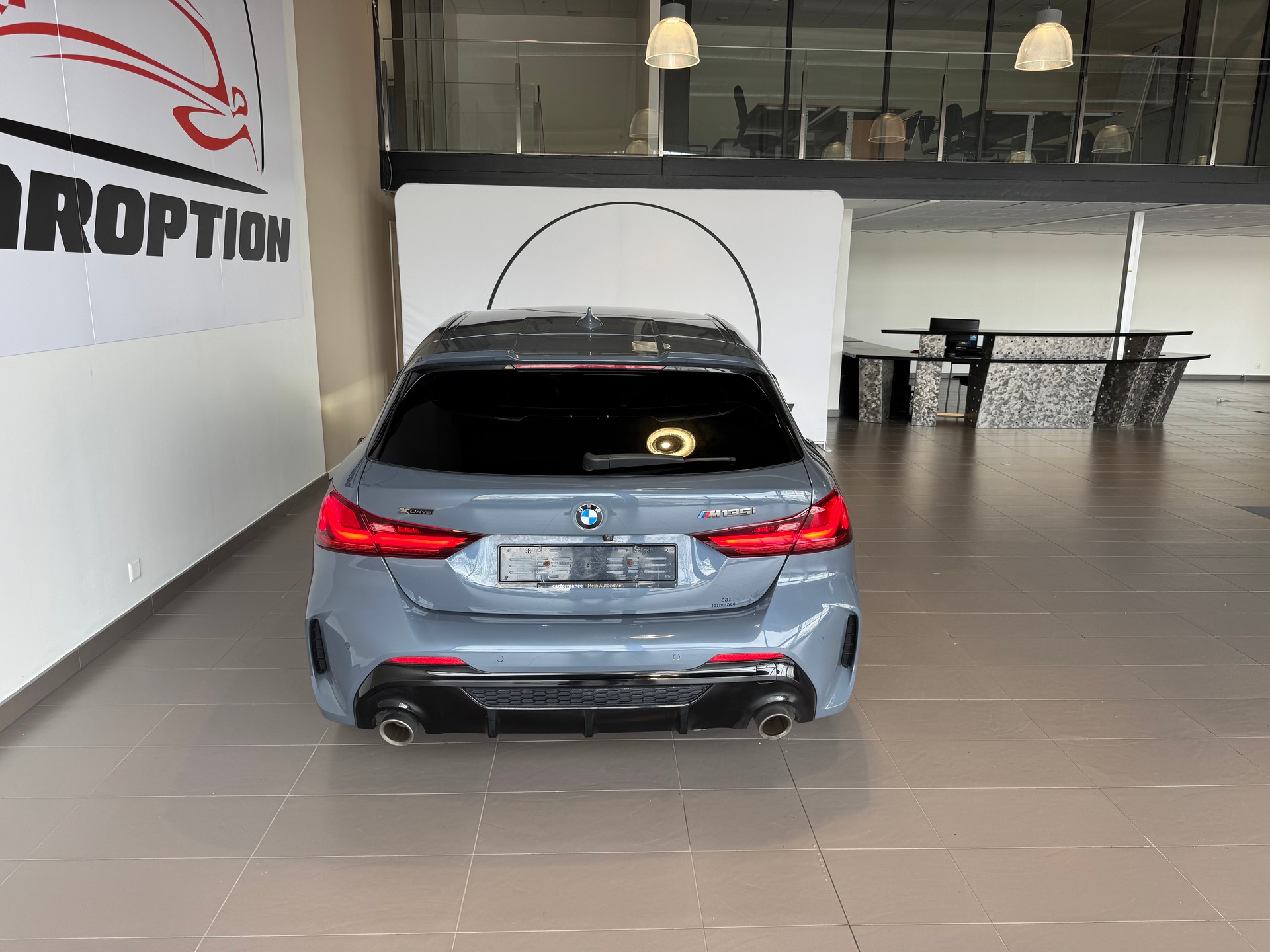 BMW M135i xDrive Steptronic-image-11