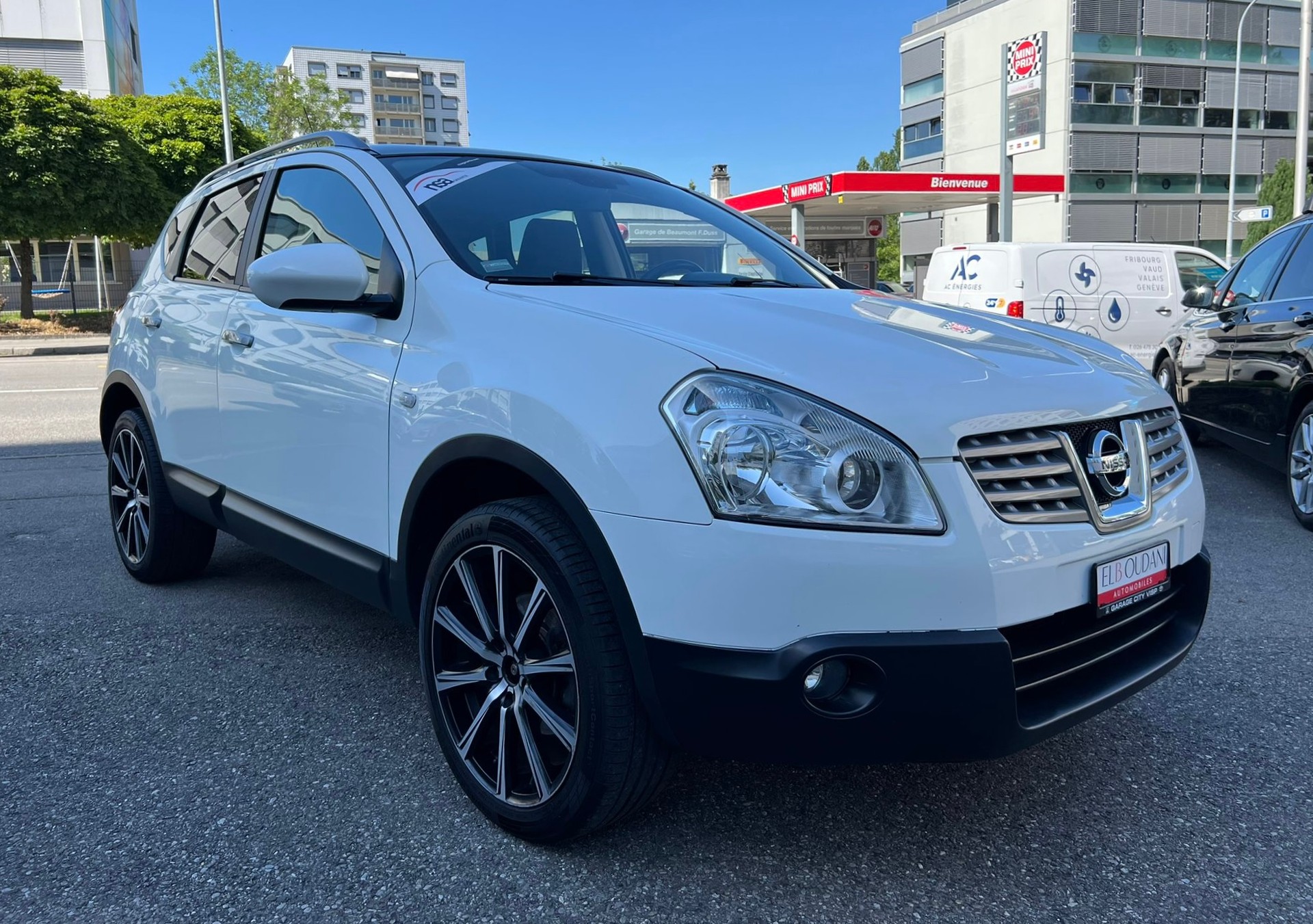 NISSAN Qashqai 2.0 4WD tekna-image-2