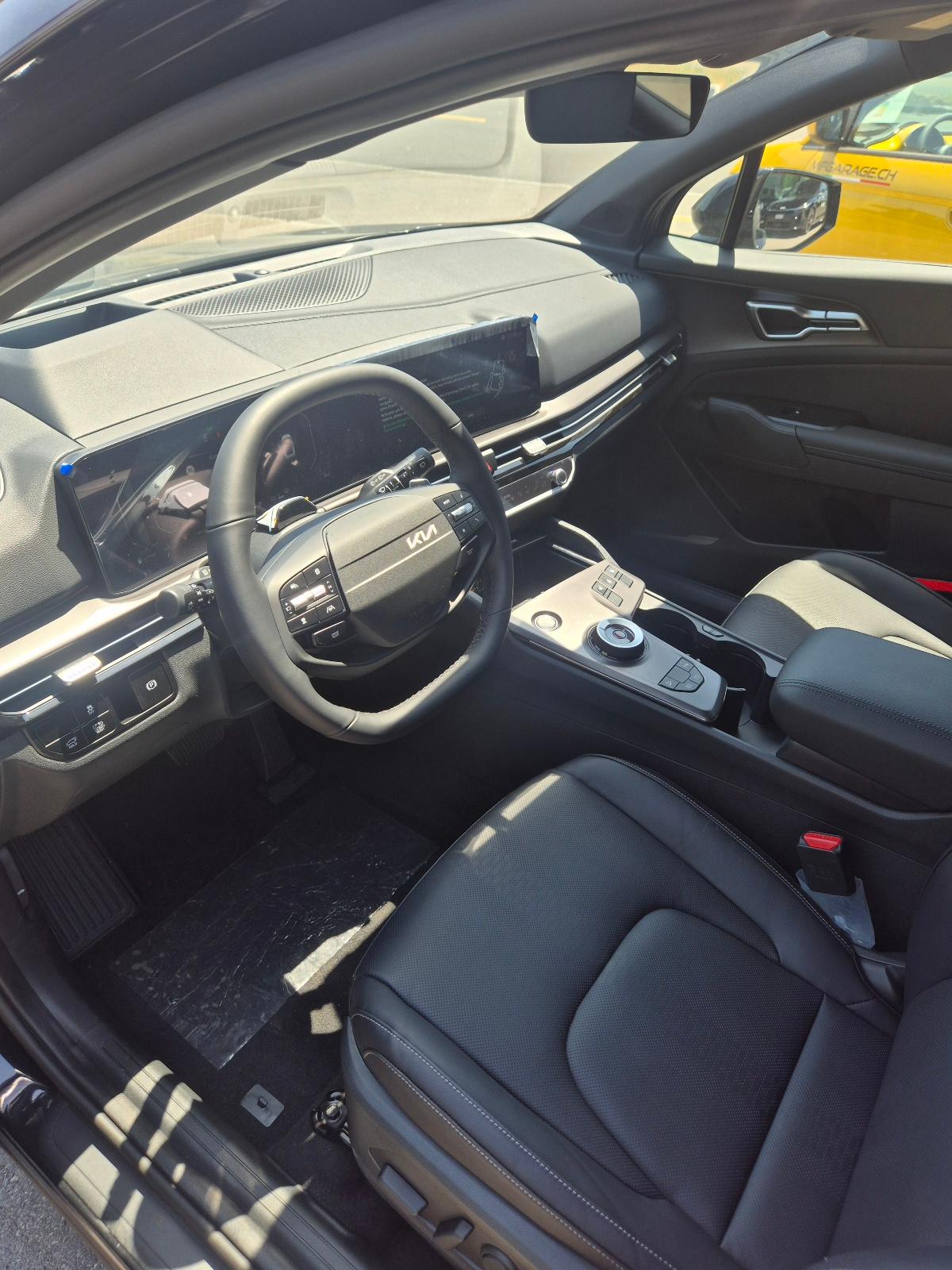 KIA Sportage 1.6 T-GDi Hybrid Black Edition-image-7