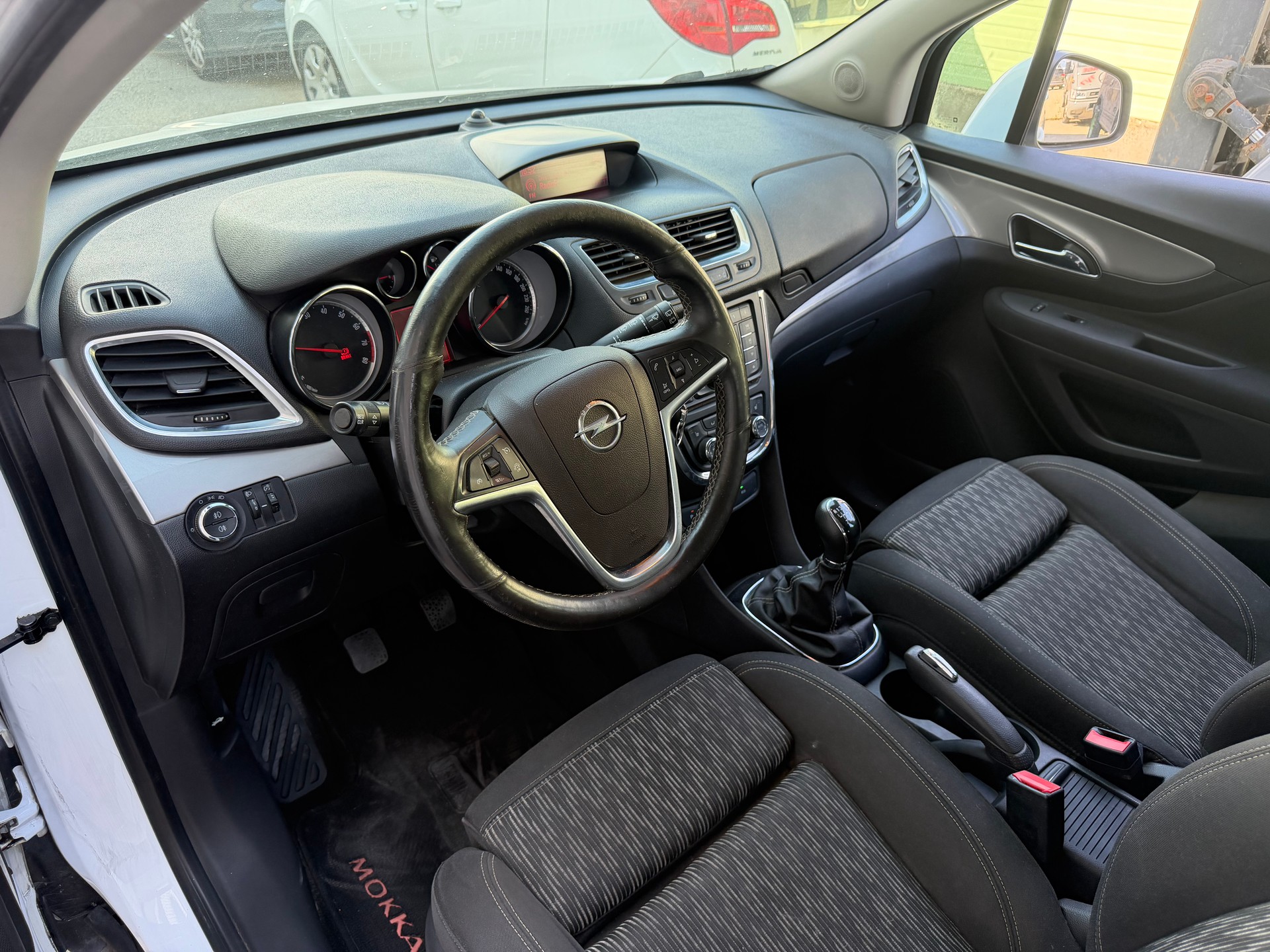 OPEL Mokka 1.4i 16V Turbo Enjoy 4WD-image-9