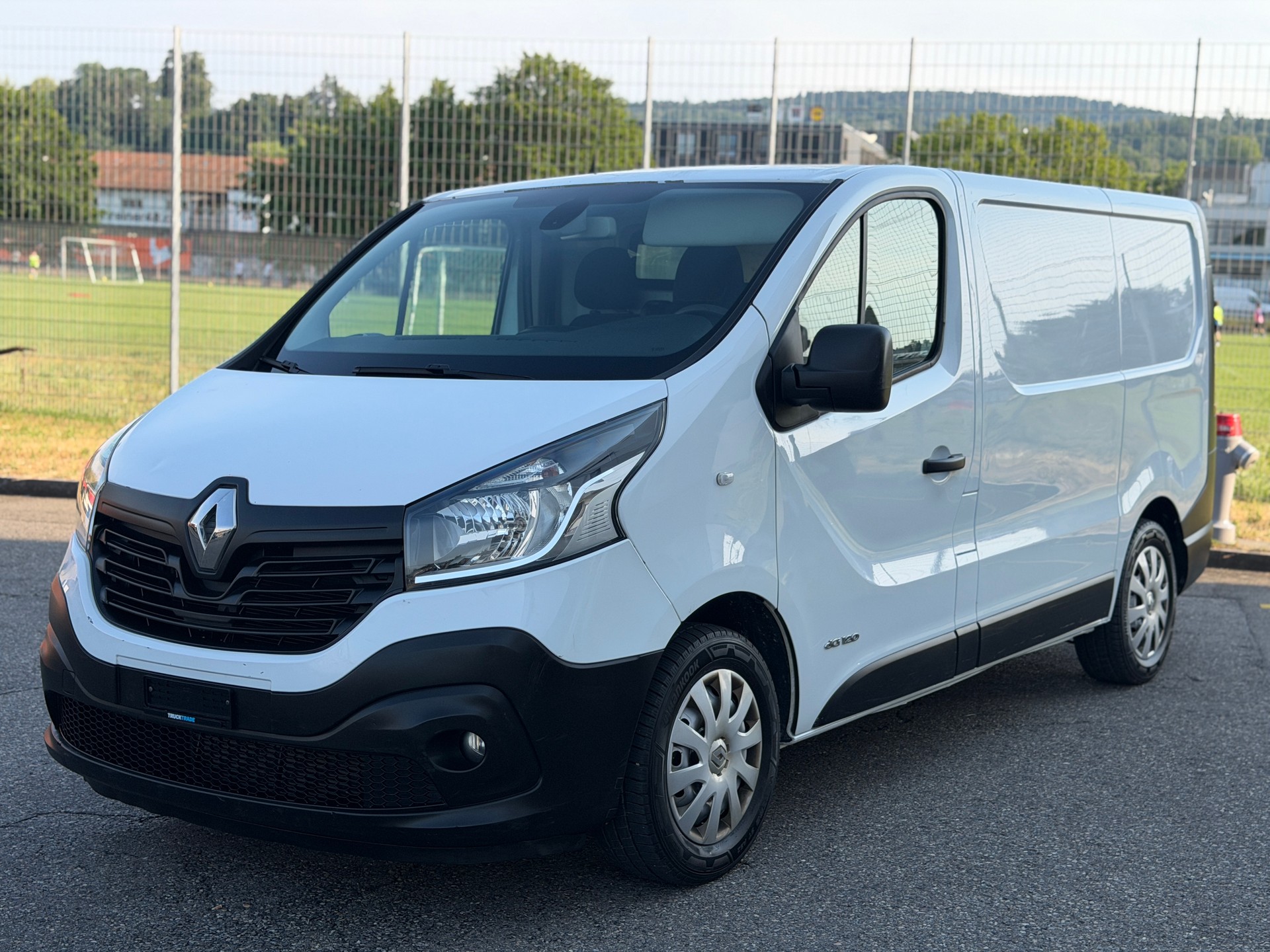 RENAULT 1.6 dCi 120 TwinTurbo Business-image-0