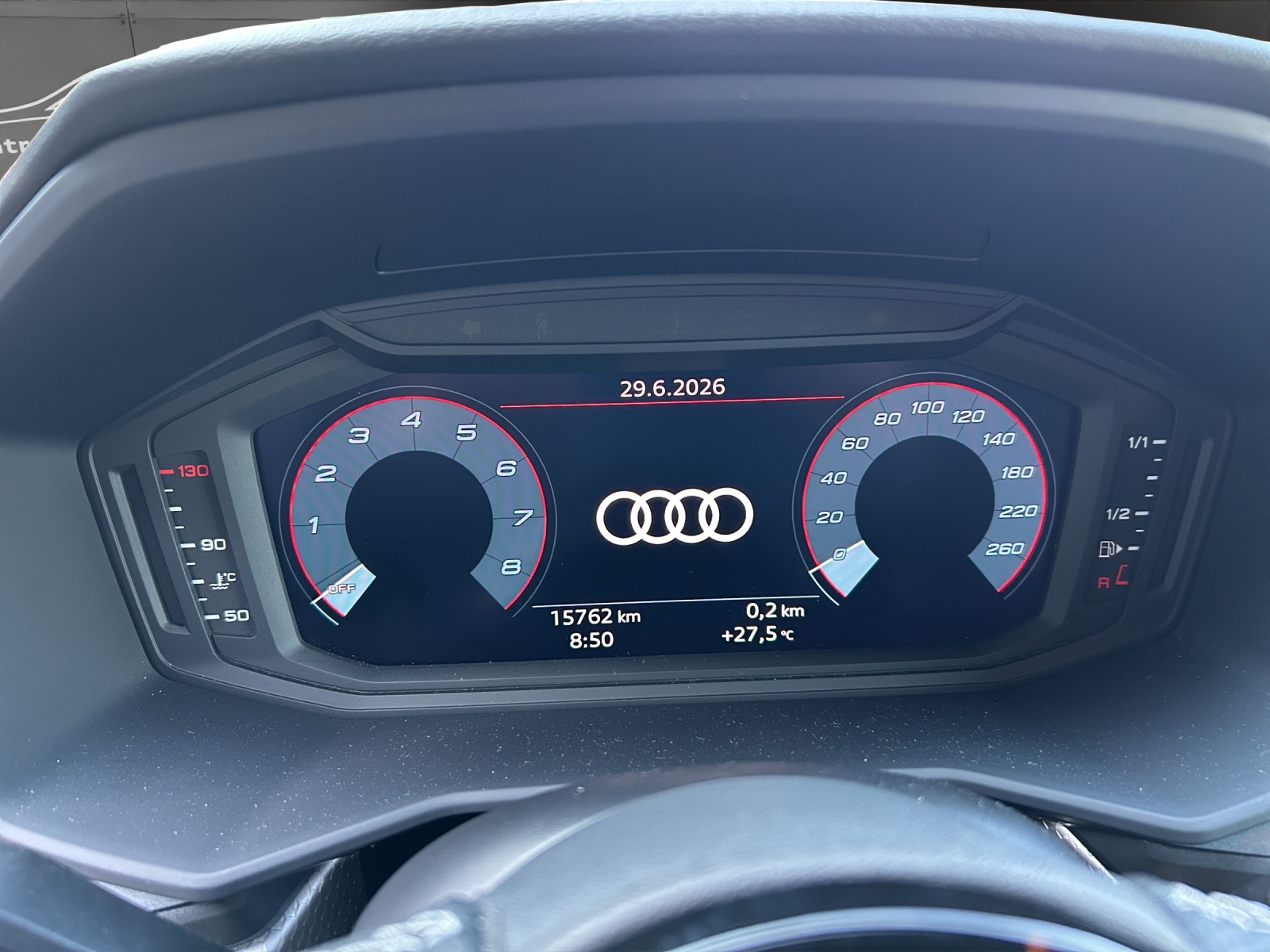 AUDI A1 allstreet 30 TFSI Attraction S-tronic-image-8