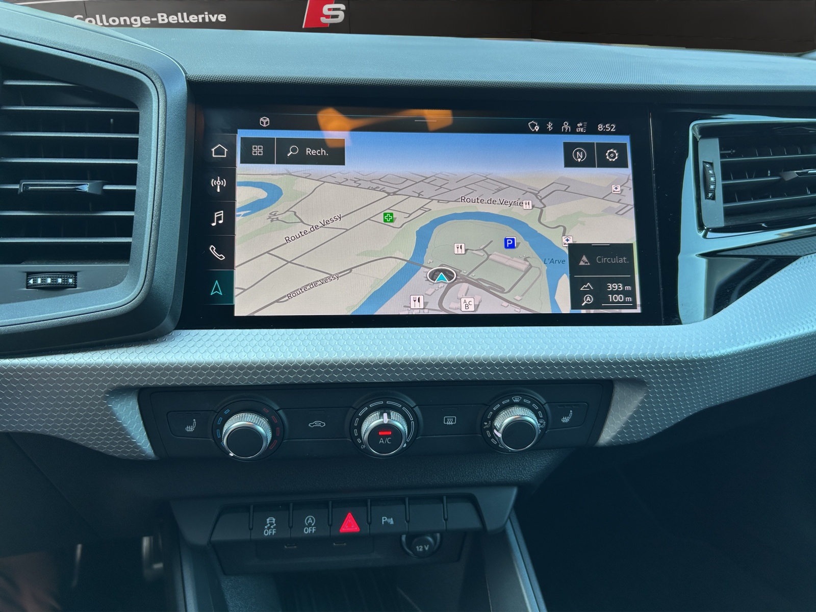 AUDI A1 allstreet 30 TFSI Attraction S-tronic-image-11