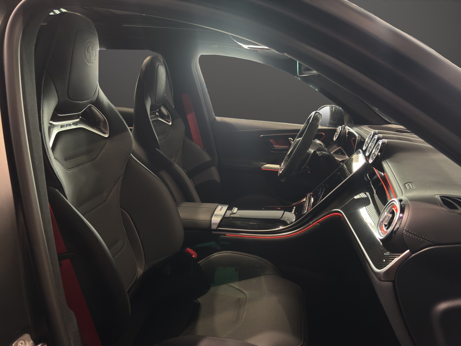 MERCEDES-BENZ GLC 53 AMG 4Matic+ 9G-Tronic-image-11