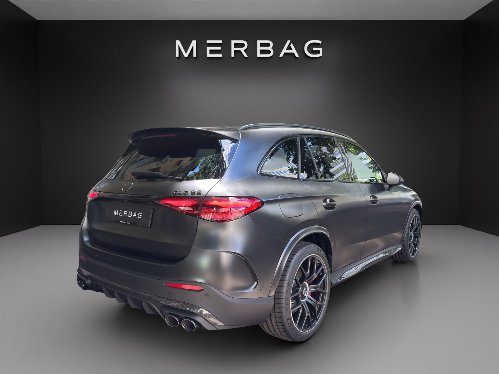 MERCEDES-BENZ GLC 53 AMG 4Matic+ 9G-Tronic-image-2
