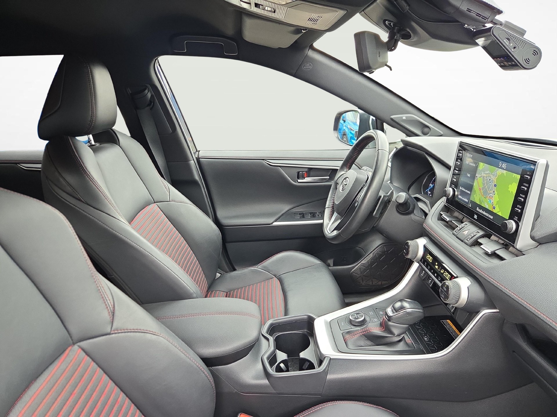 TOYOTA RAV4 2.5 Plug-In-Hybrid Premium-image-9