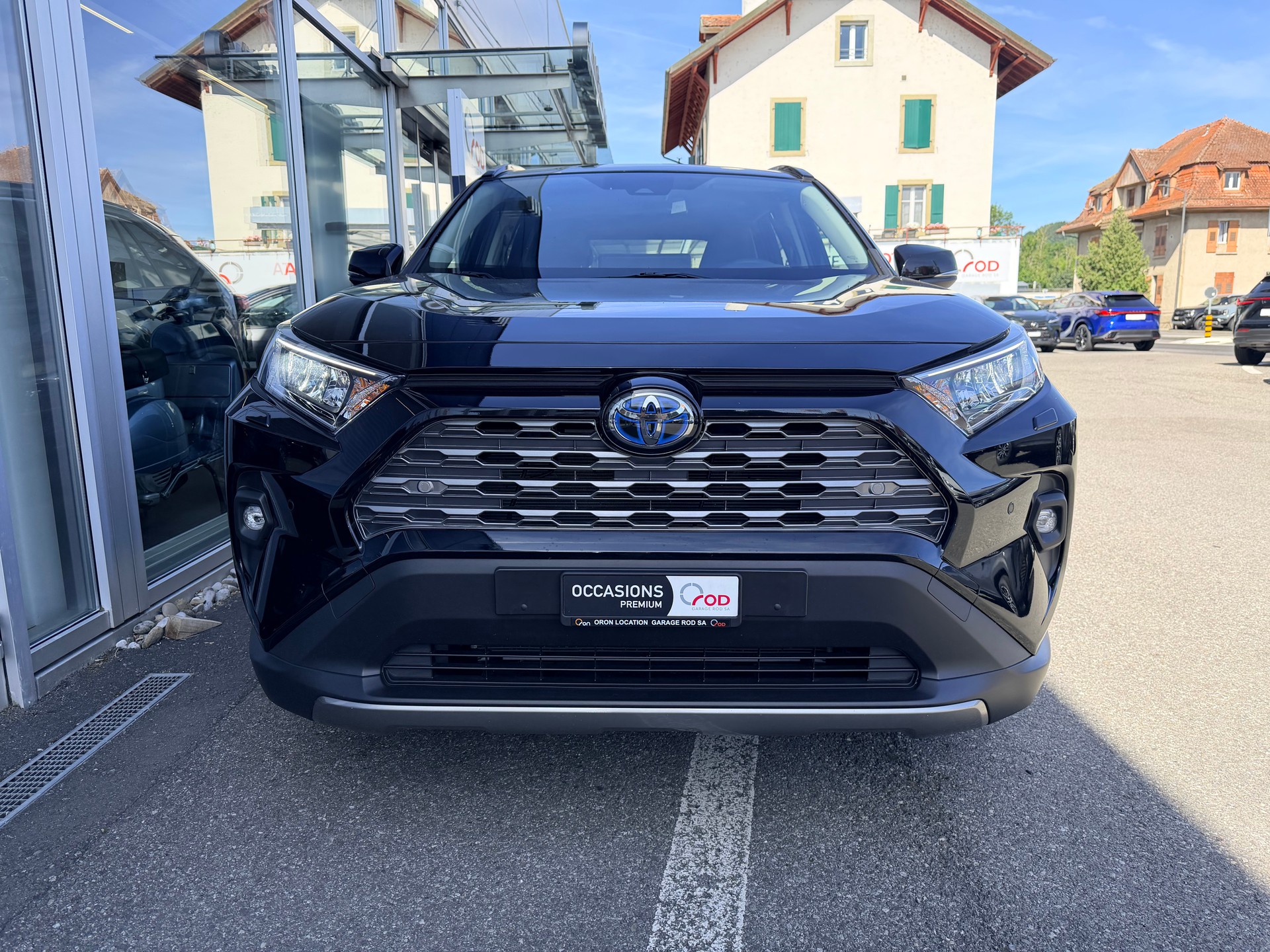 TOYOTA RAV-4 2.5 HSD Trend e-CVT-image-1