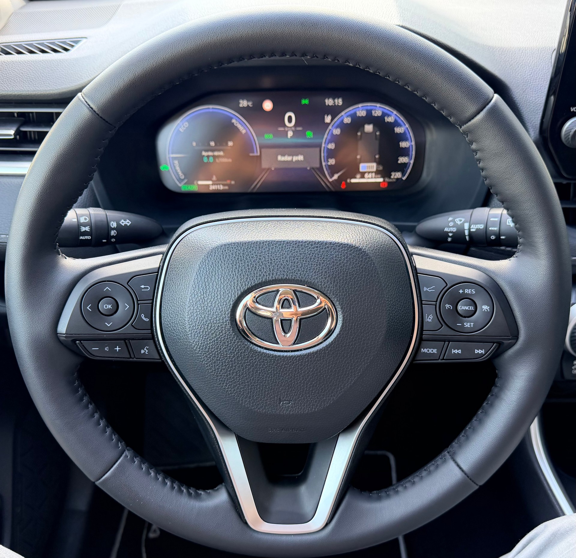 TOYOTA RAV-4 2.5 HSD Trend e-CVT-image-17