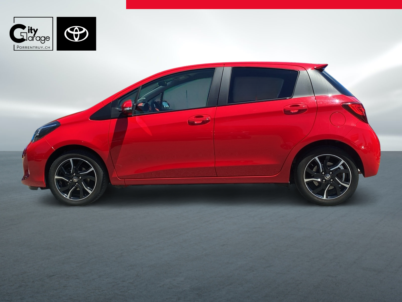TOYOTA Yaris 1.33 Style-image-2