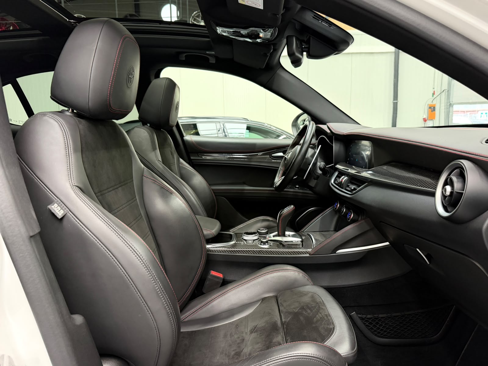ALFA ROMEO Stelvio 2.9 V6 Quadrifoglio Q4 Automatic-image-29
