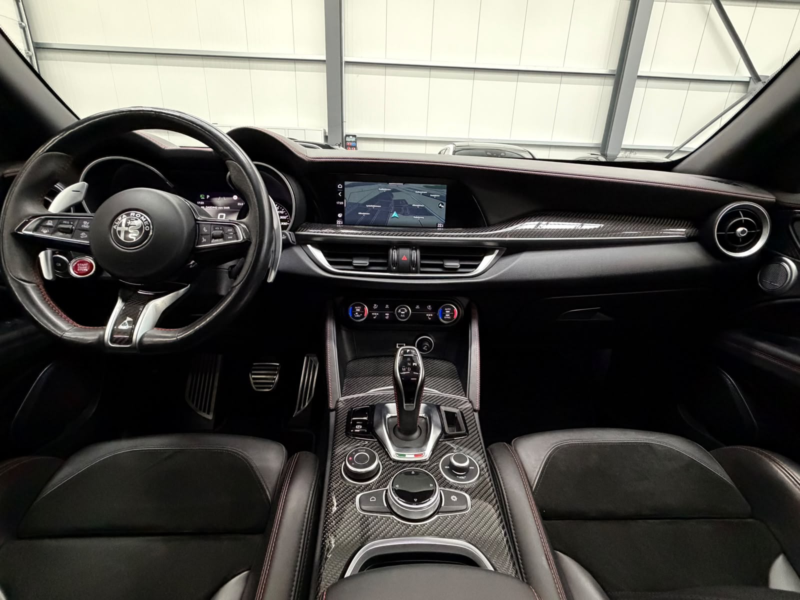 ALFA ROMEO Stelvio 2.9 V6 Quadrifoglio Q4 Automatic-image-16