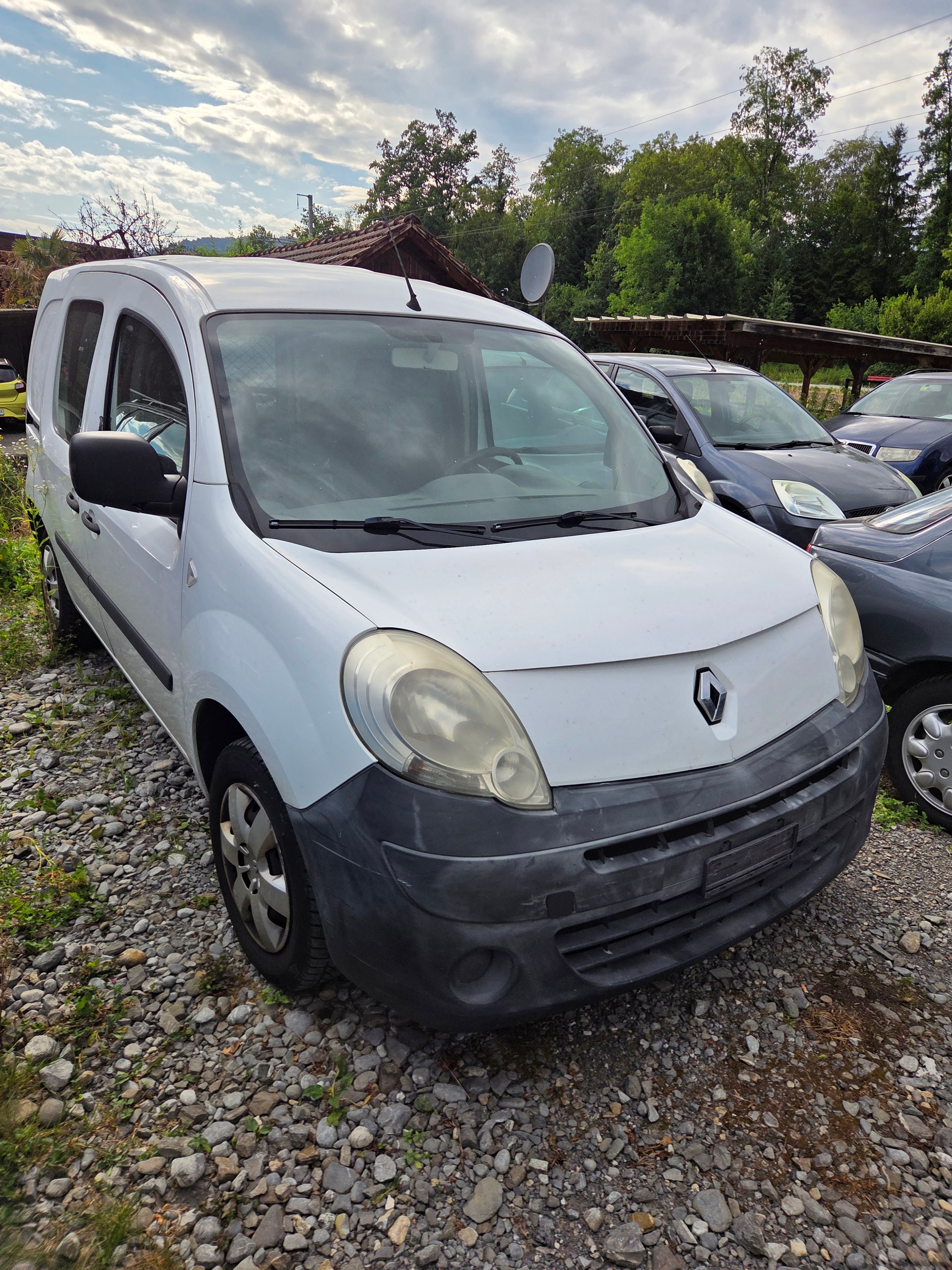 RENAULT Kangoo dCi 85 Business-image-0