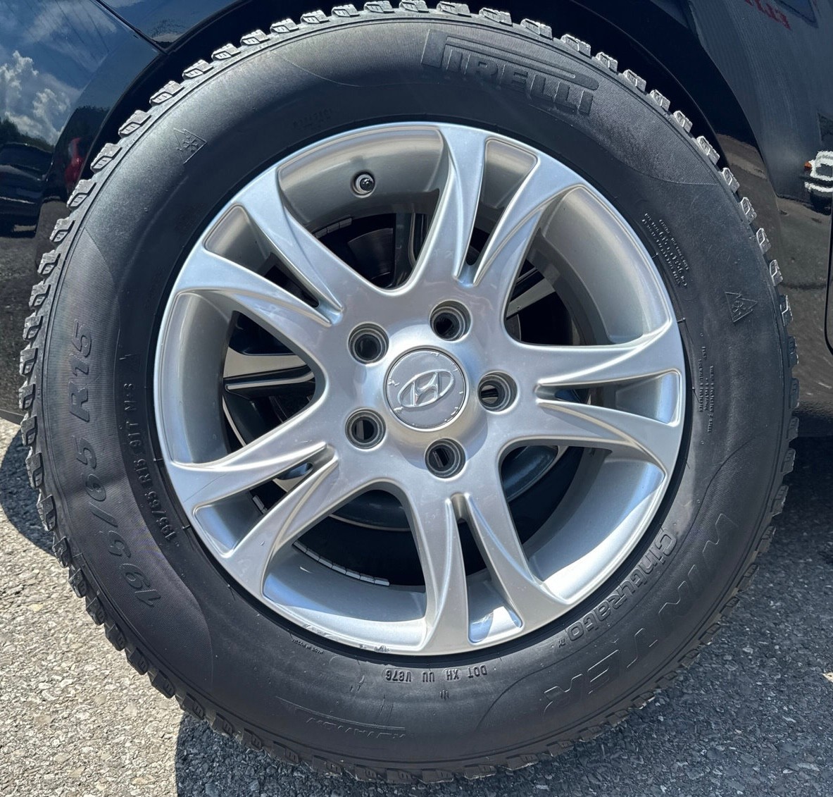 HYUNDAI iX20 1.6 Amplia Automatic-image-15