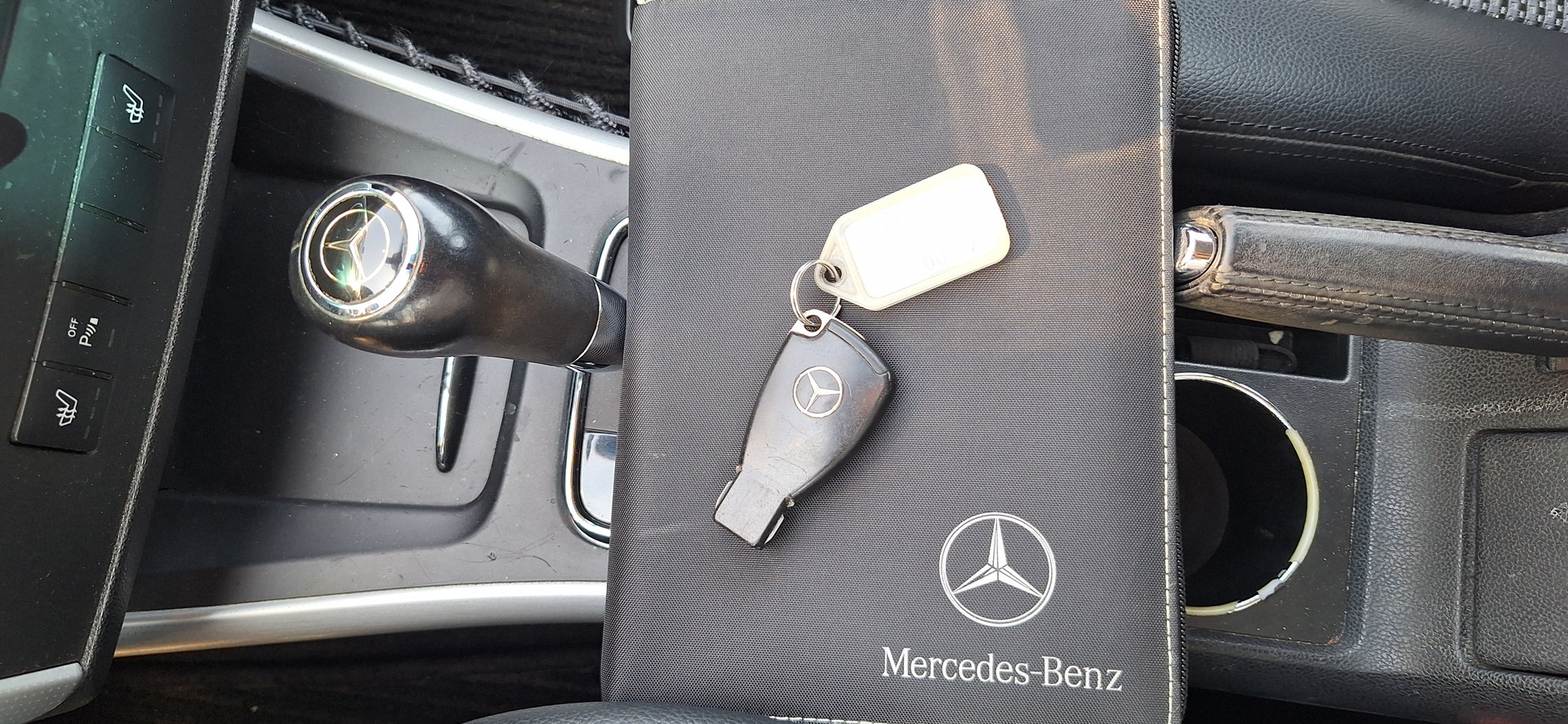 MERCEDES-BENZ A 200 Avantgarde-image-29