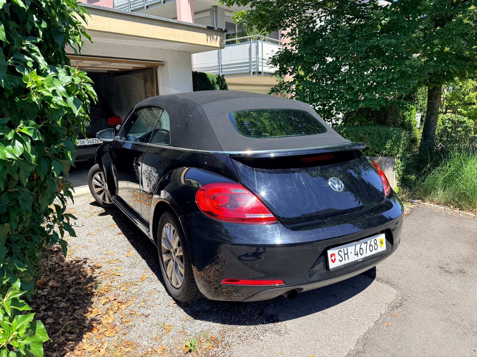 VW Cabriolet 1.2 TSI DSG-image-2