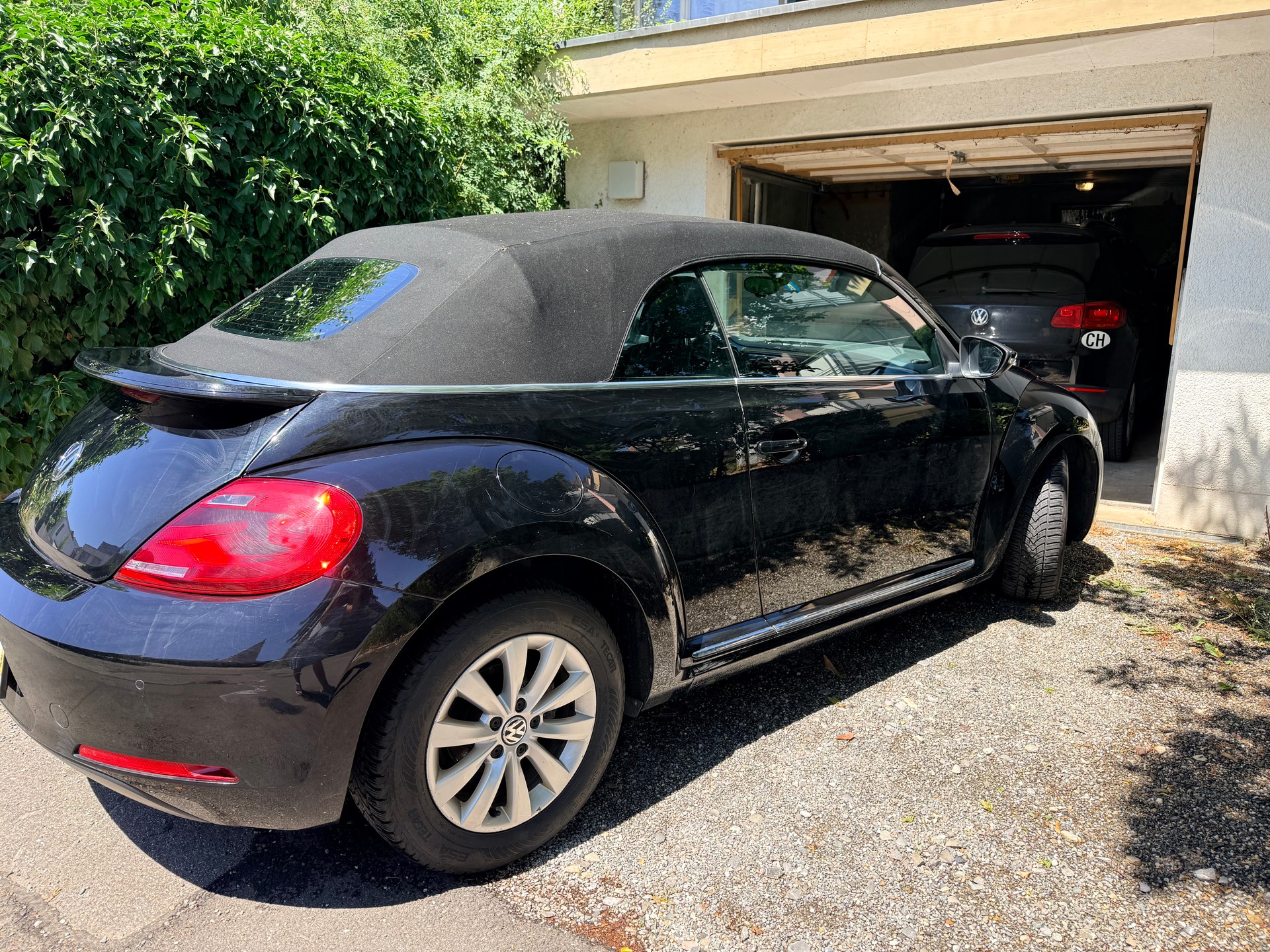 VW Cabriolet 1.2 TSI DSG-image-1