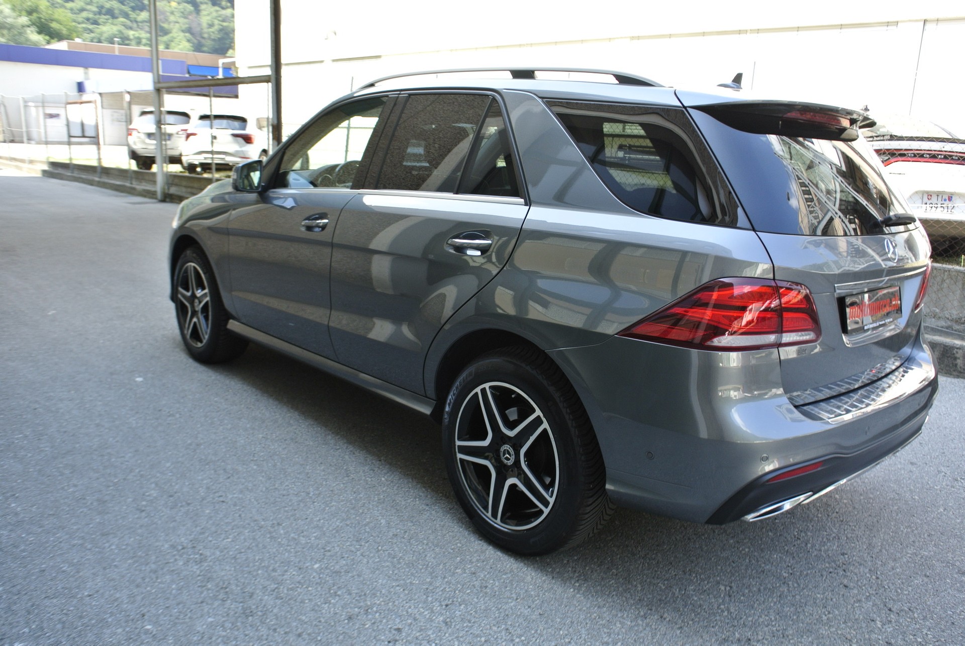 MERCEDES-BENZ GLE 350 d 4Matic 9G-Tronic-image-8