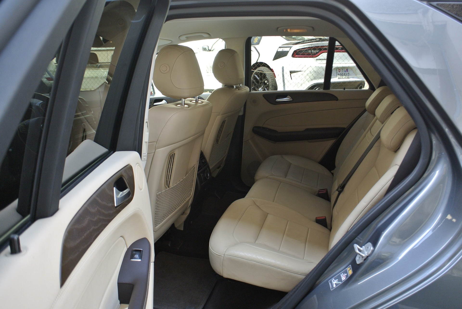 MERCEDES-BENZ GLE 350 d 4Matic 9G-Tronic-image-15