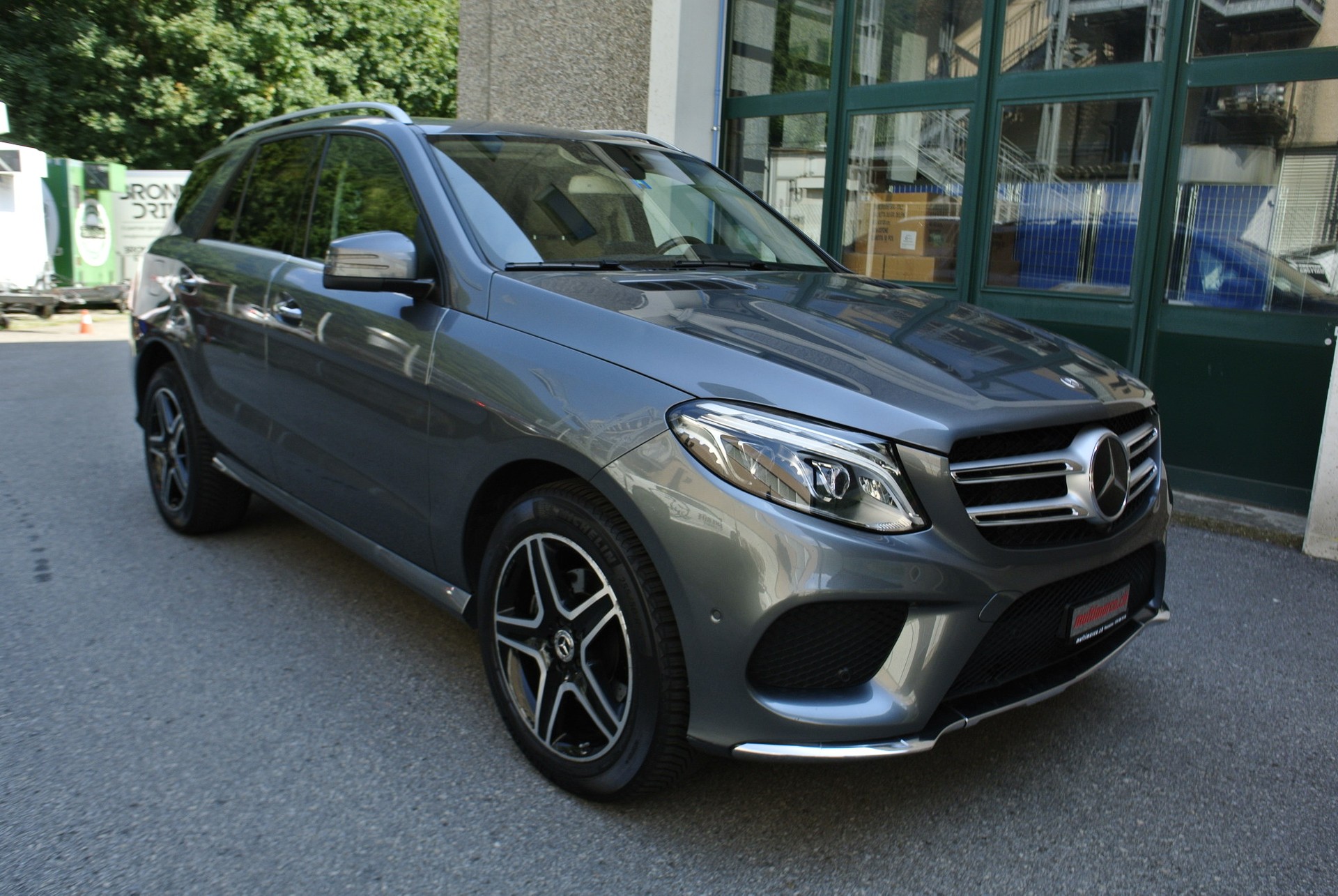 MERCEDES-BENZ GLE 350 d 4Matic 9G-Tronic-image-2