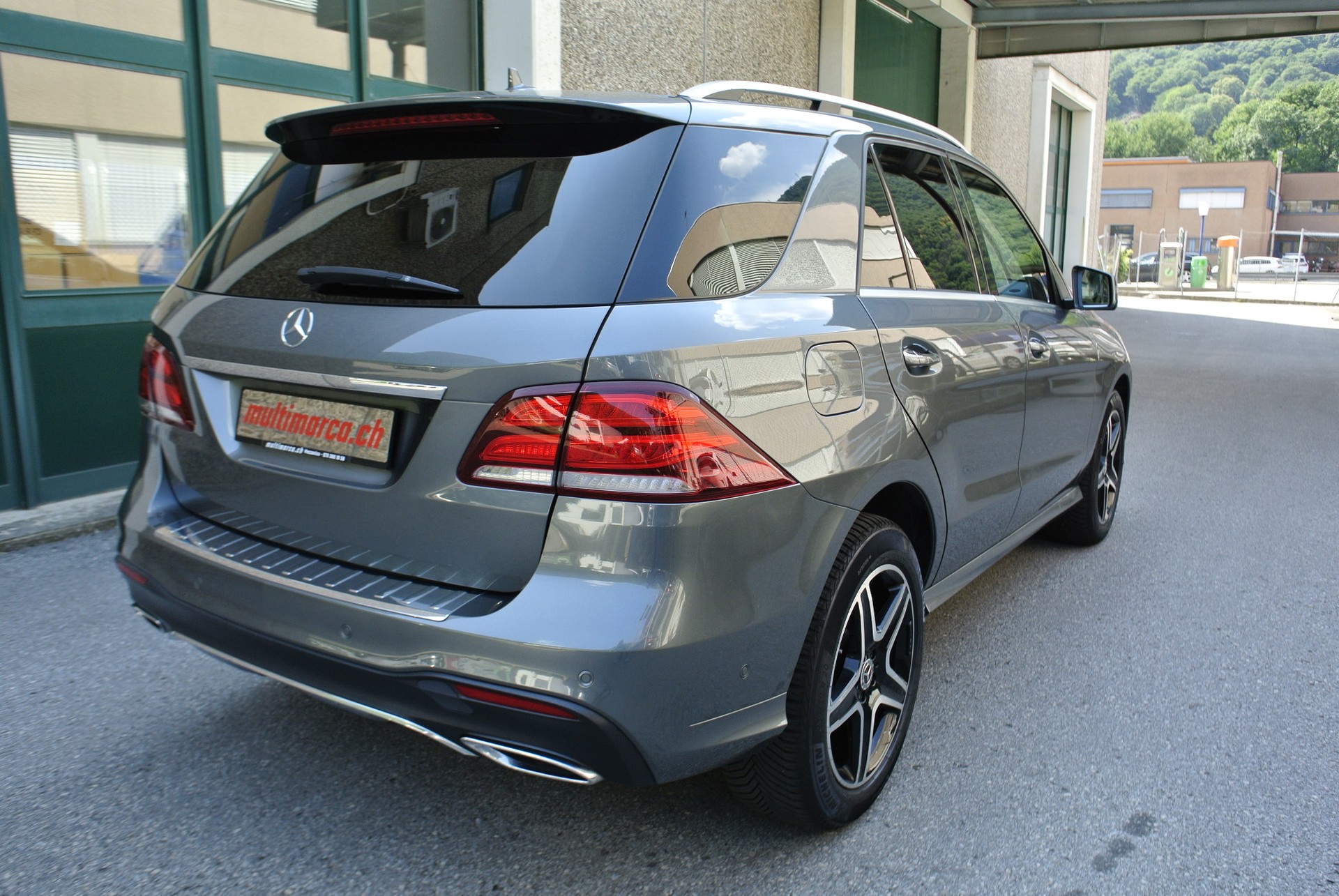 MERCEDES-BENZ GLE 350 d 4Matic 9G-Tronic-image-5
