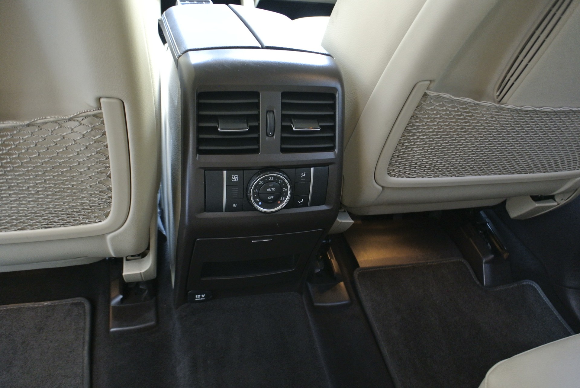 MERCEDES-BENZ GLE 350 d 4Matic 9G-Tronic-image-23