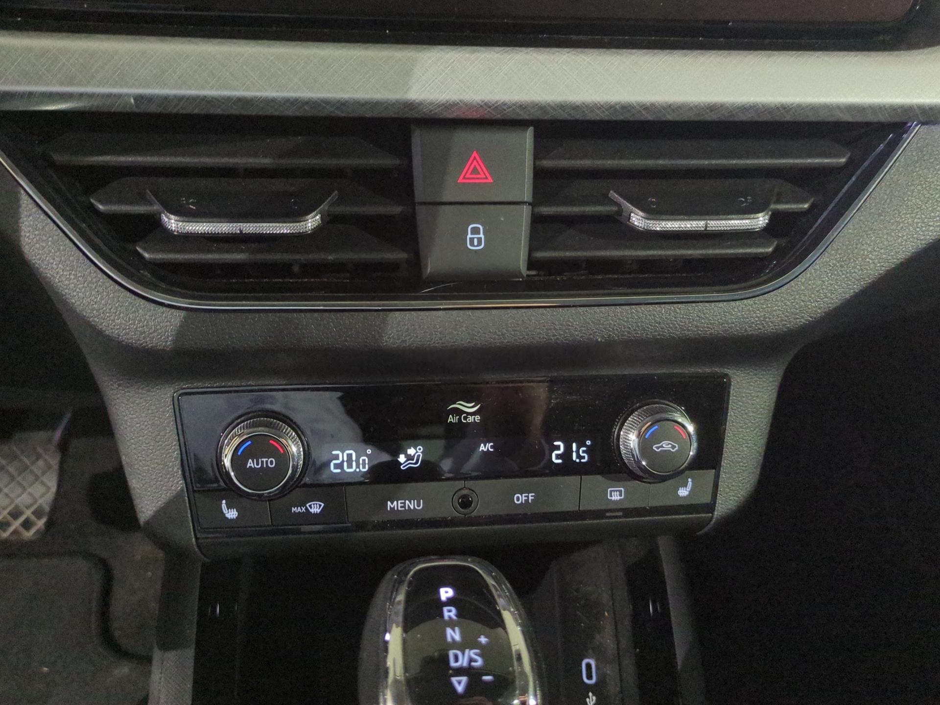 SKODA Scala 1.5 TSI ACT Tour DSG-image-19