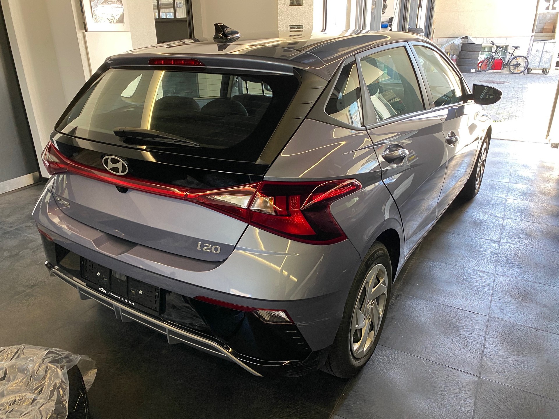 HYUNDAI i20 1.0 T-GDi Origo DCT CH-Fahrzeug-image-4