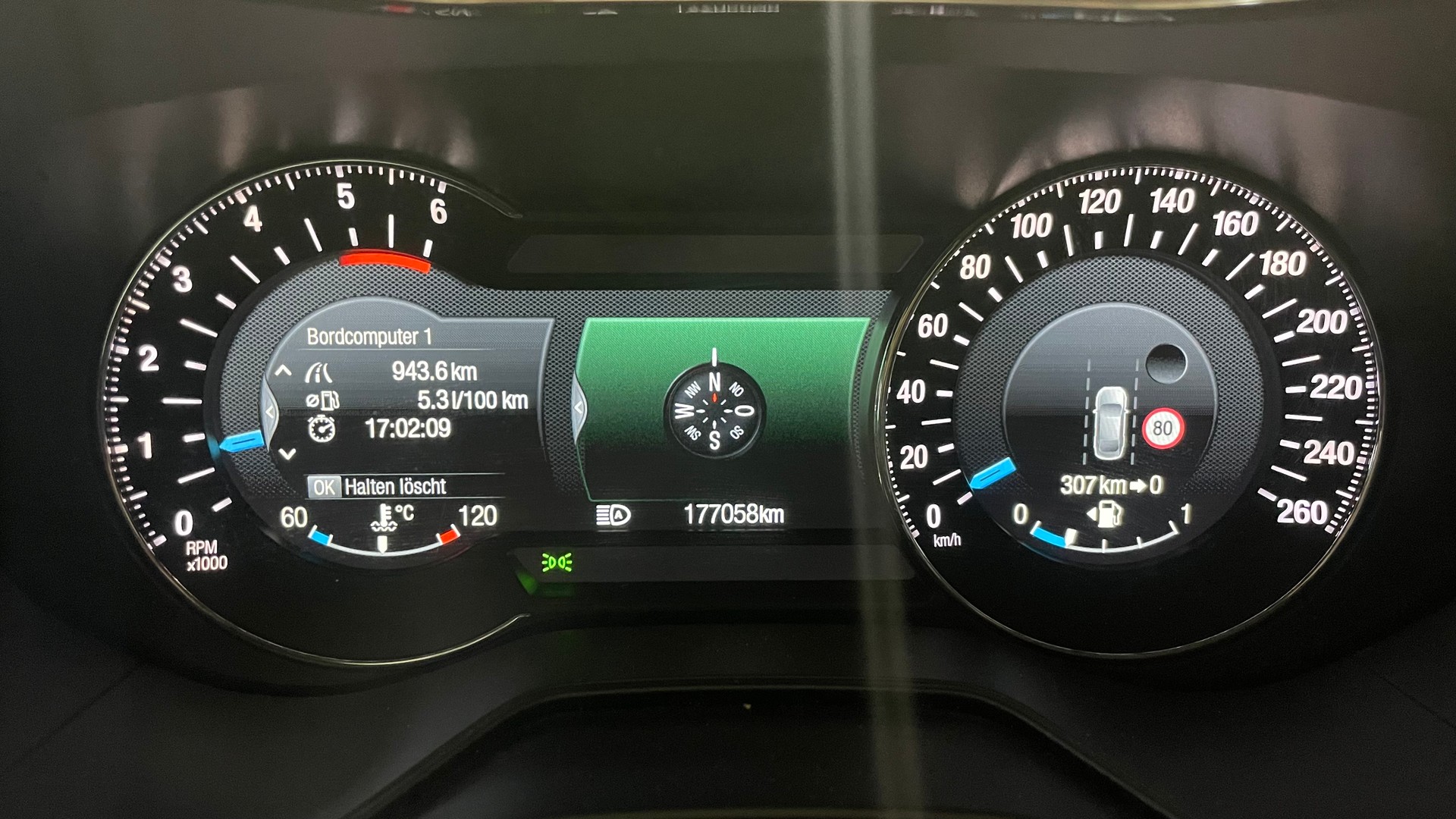 FORD 2.0 TDCi 150 Titanium-image-5