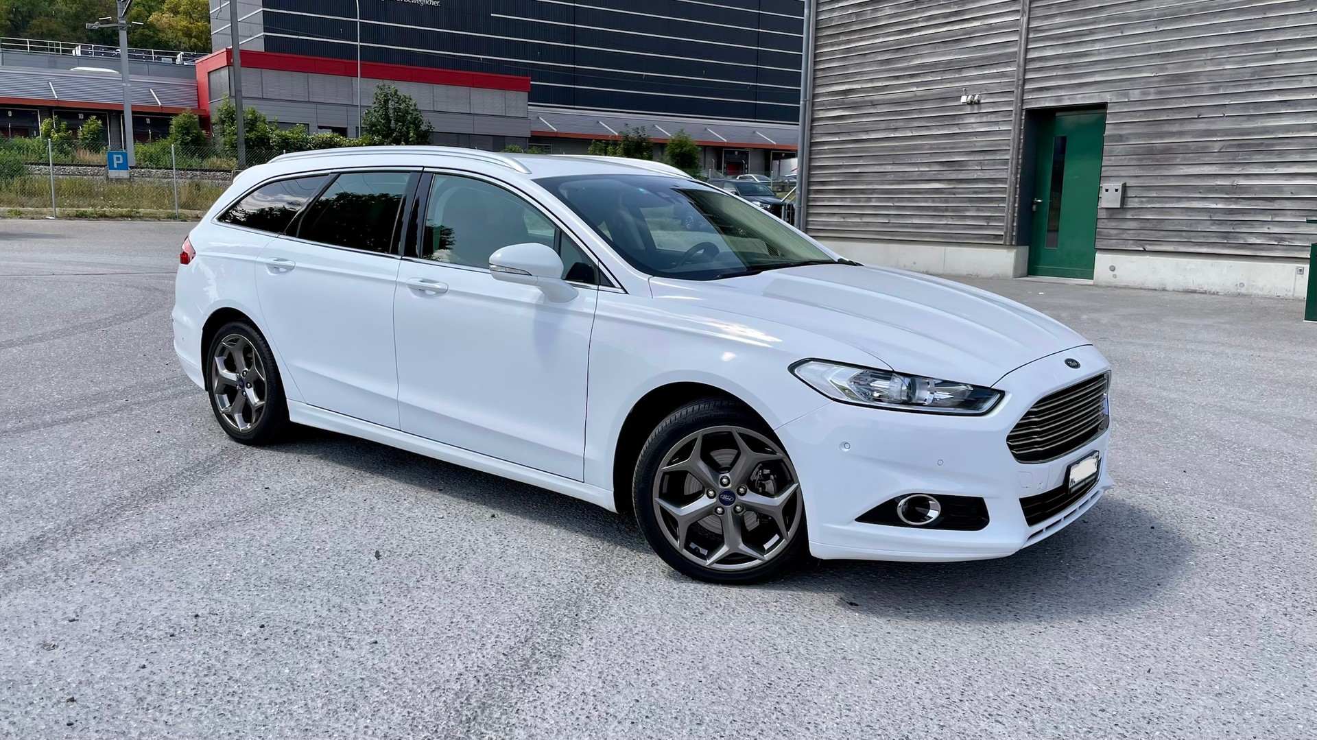 FORD 2.0 TDCi 150 Titanium-image-1
