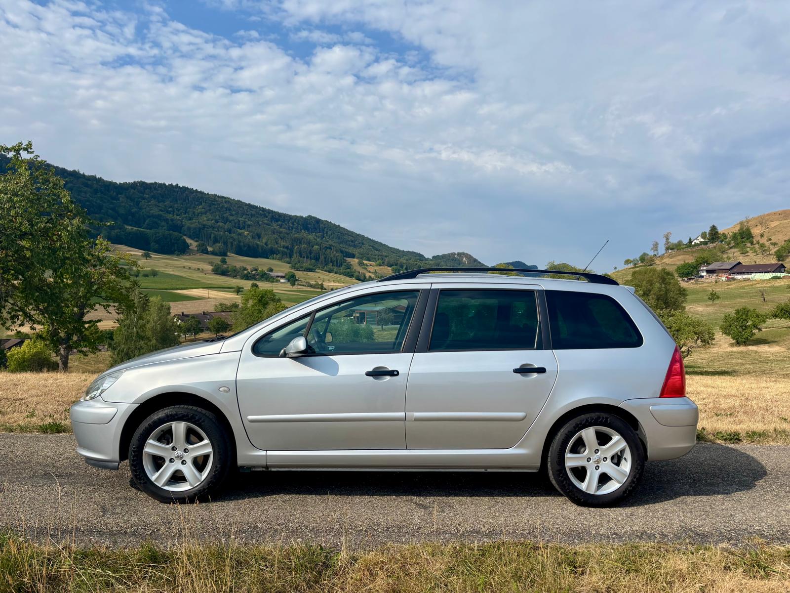 PEUGEOT 307 Break 2.0i-image-2