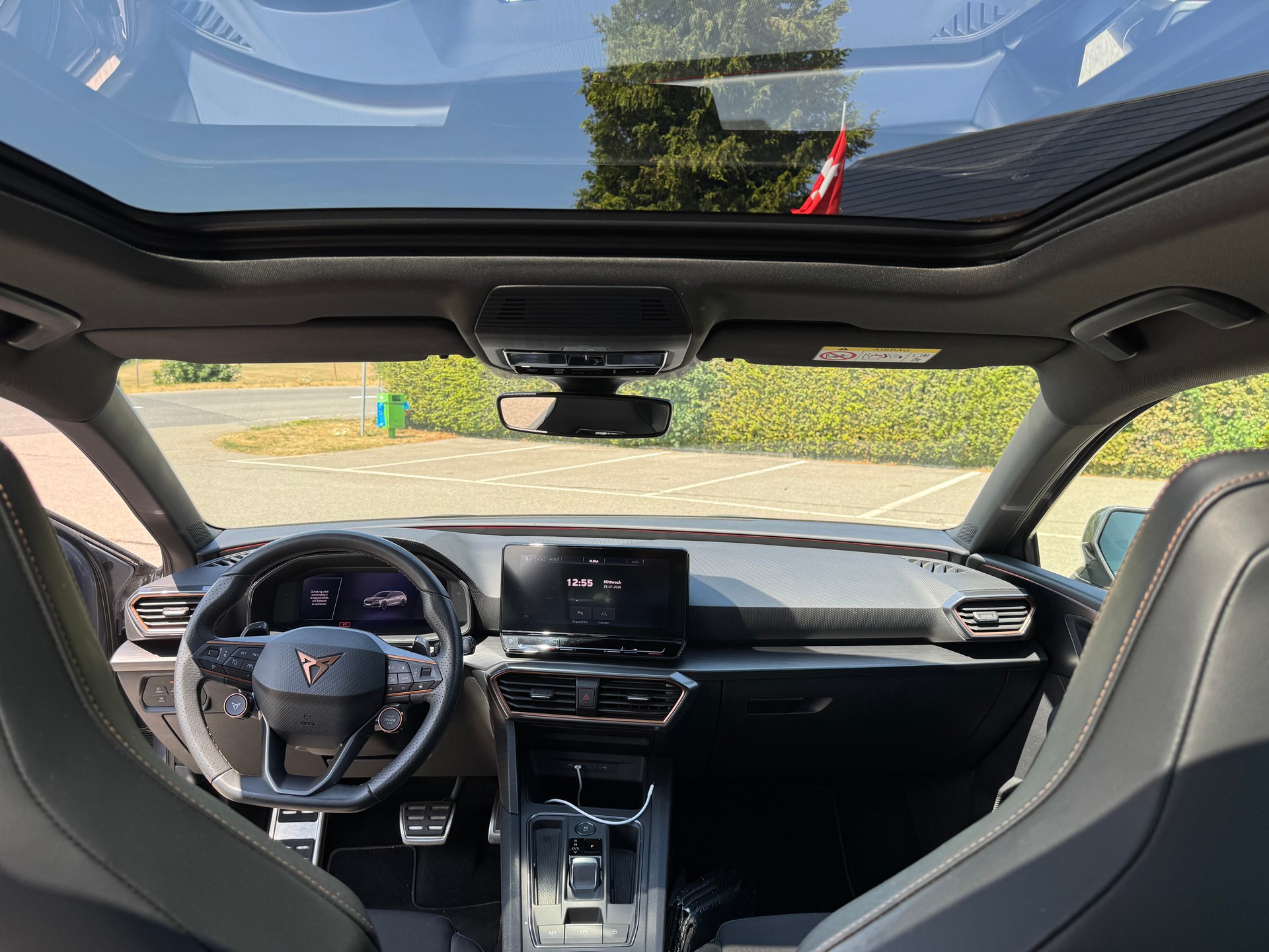 CUPRA 1.4 eHybrid DSG-image-4