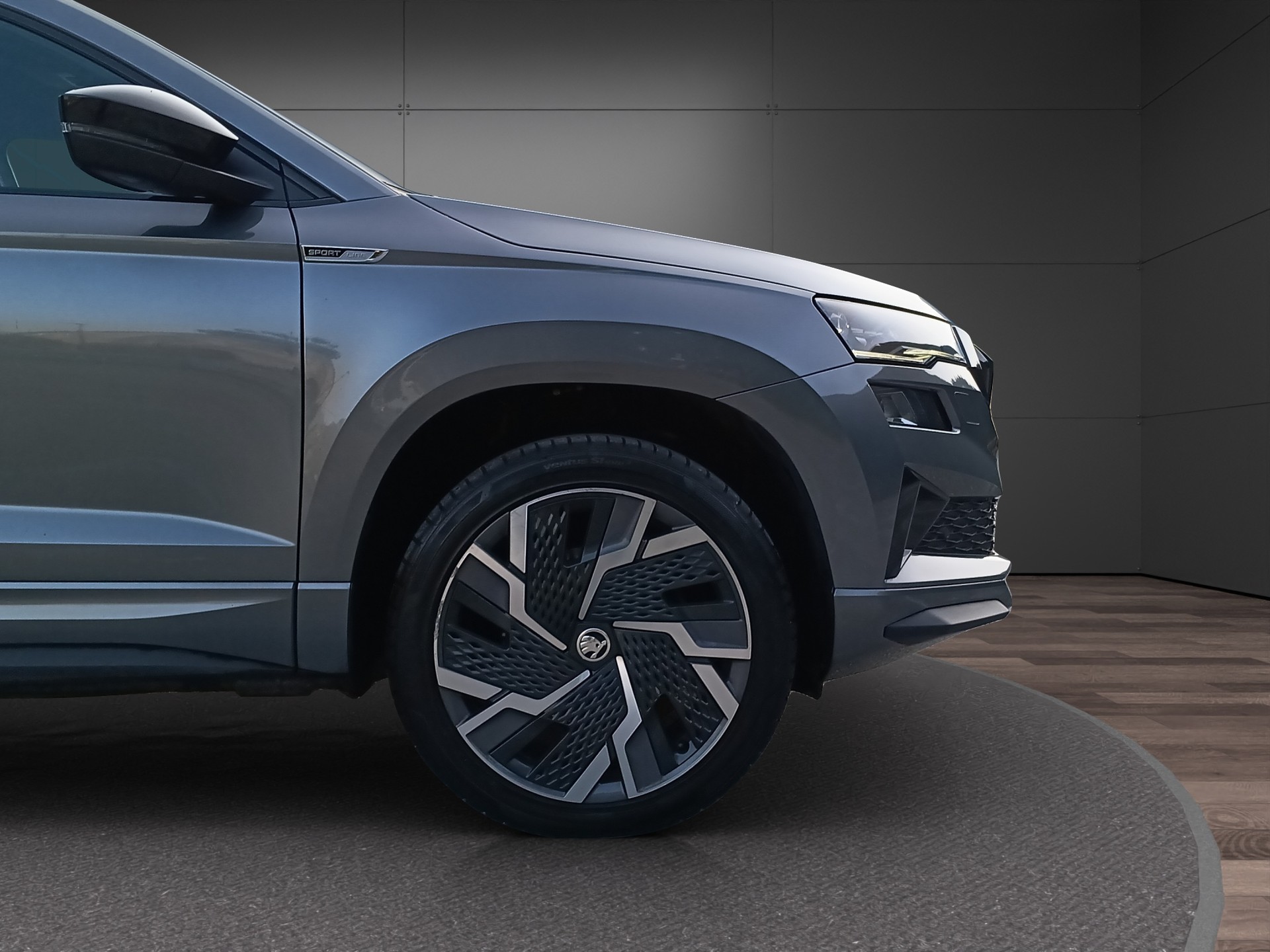 SKODA Karoq 2.0 TSI SportLine 4x4 DSG-image-21