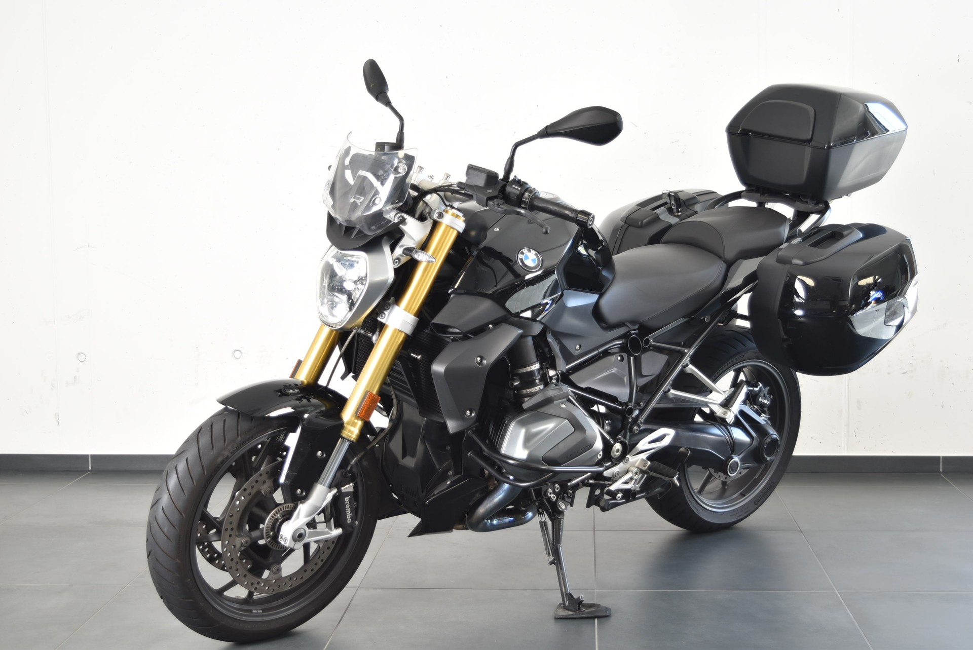 BMW R 1250 R-showroom-element-1