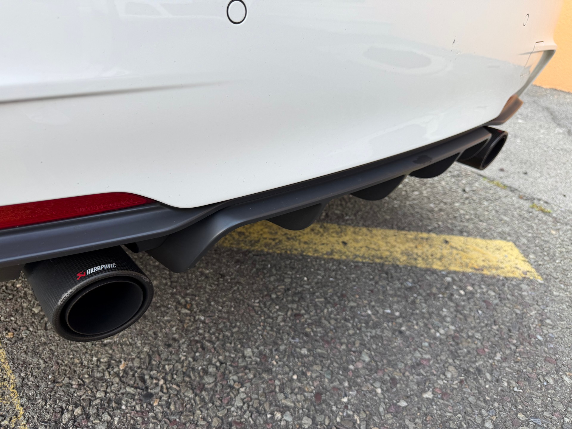BMW 335i xDrive M-Performance-image-8