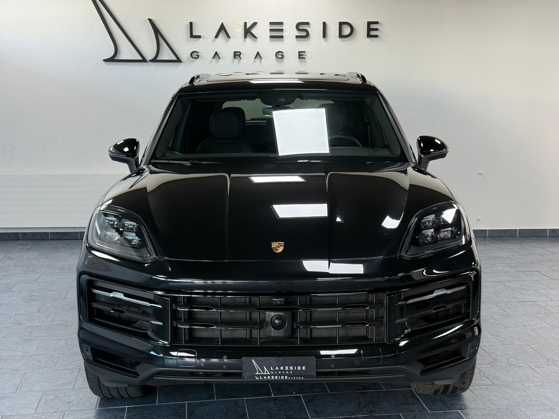 PORSCHE Cayenne Tiptronic-image-1