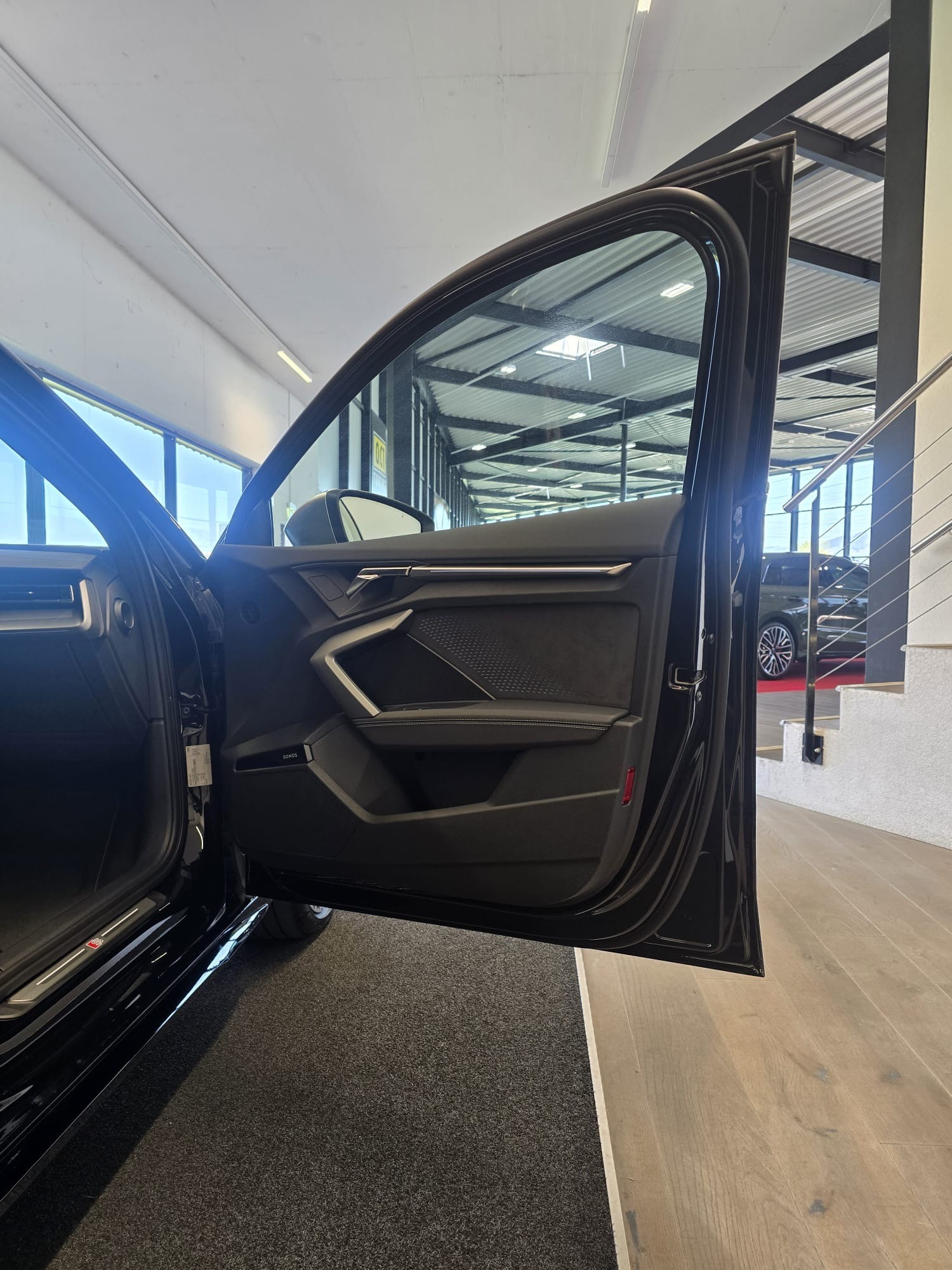 AUDI S3 Sportback TFSI quattro S-tronic-image-25