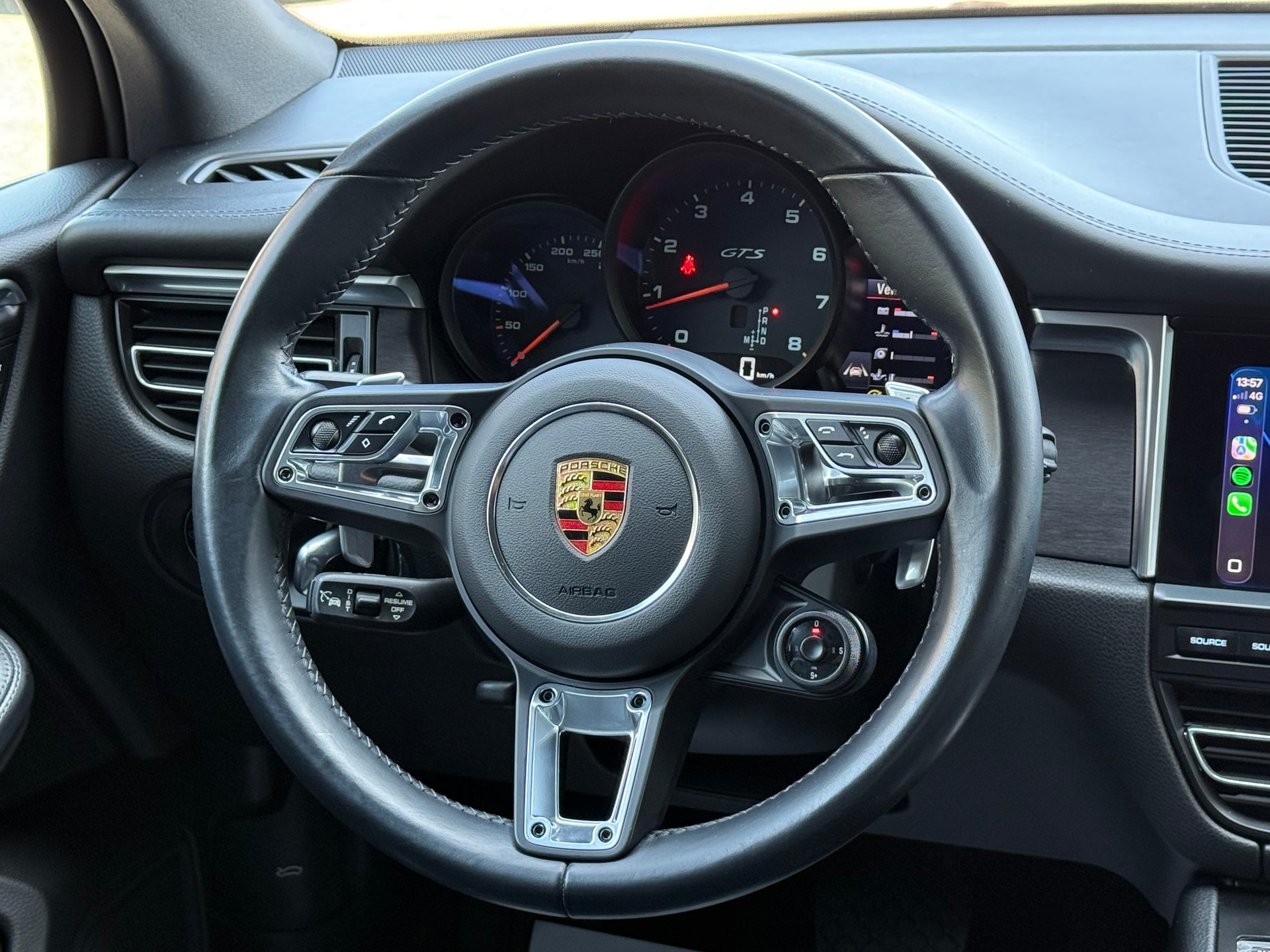 PORSCHE Macan GTS PDK-image-25