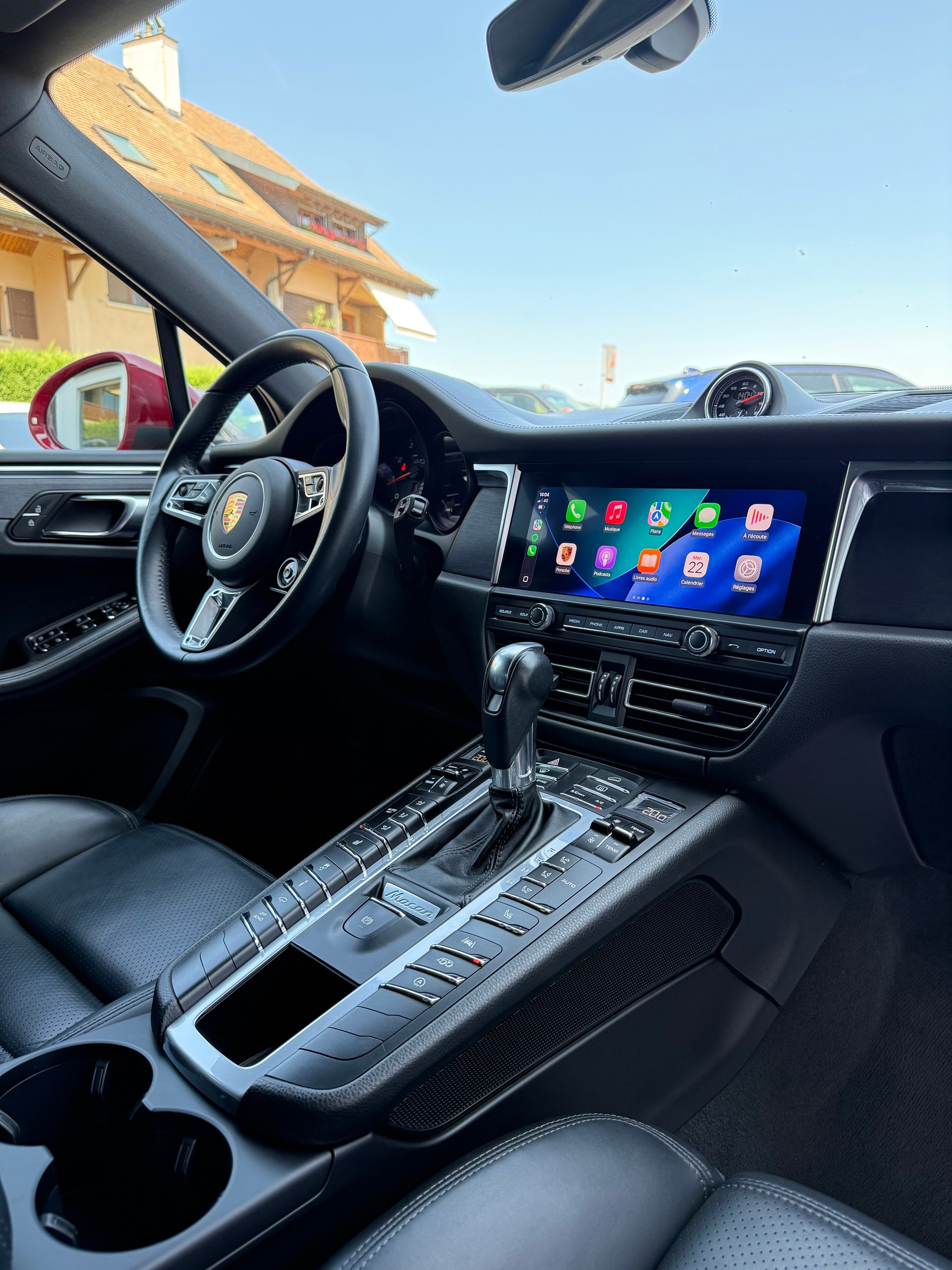 PORSCHE Macan GTS PDK-image-30
