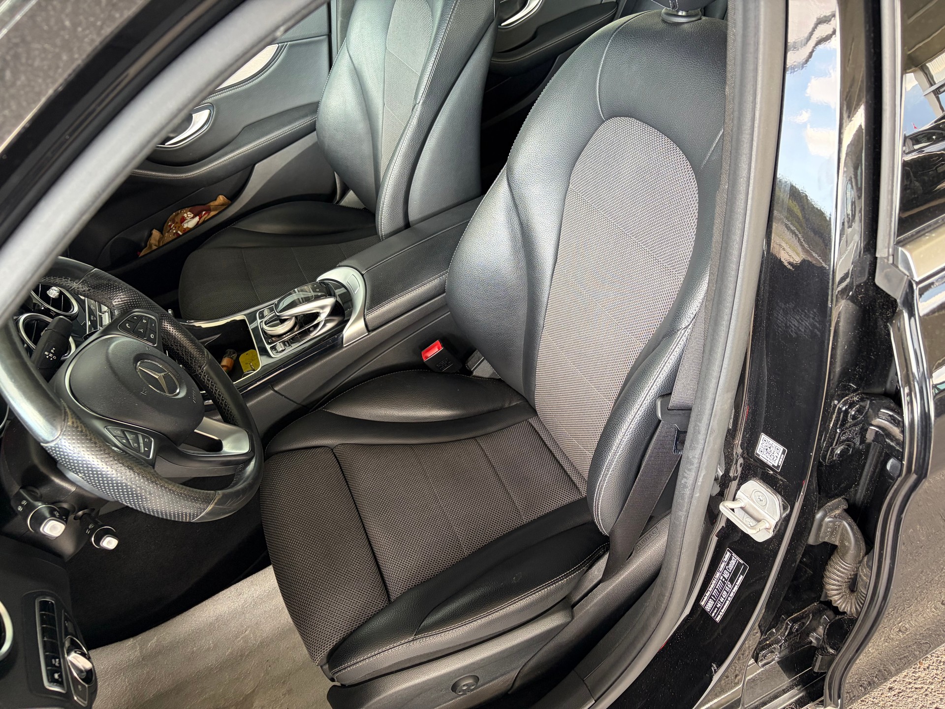 MERCEDES-BENZ C 400 Exclusive 4Matic 7G-Tronic-image-5