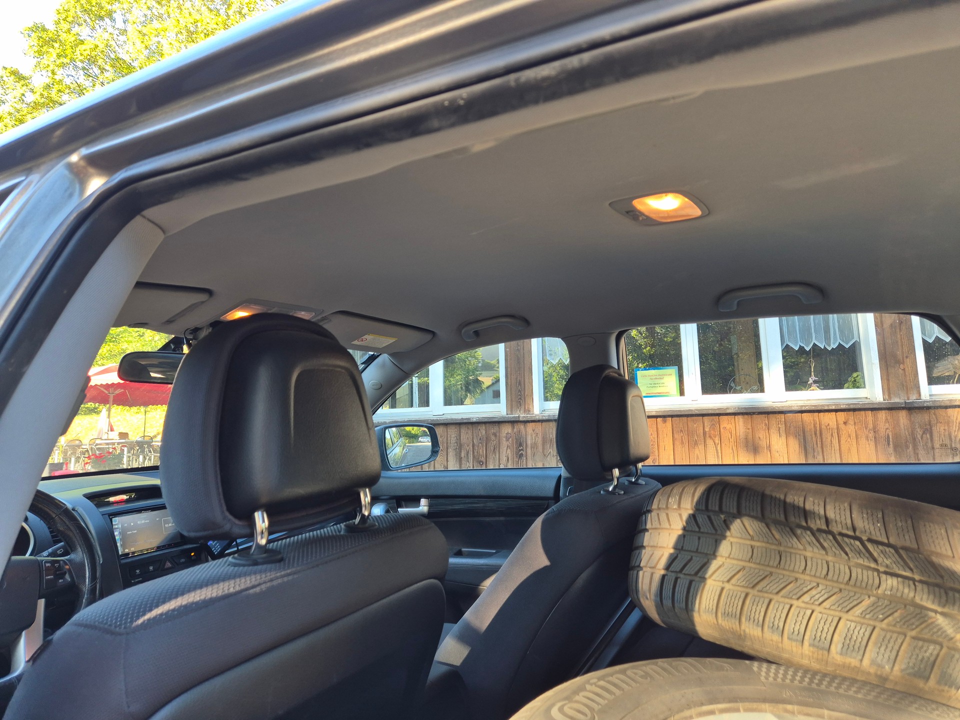 KIA Sorento 2.2 CRDI Style Automatic-image-16