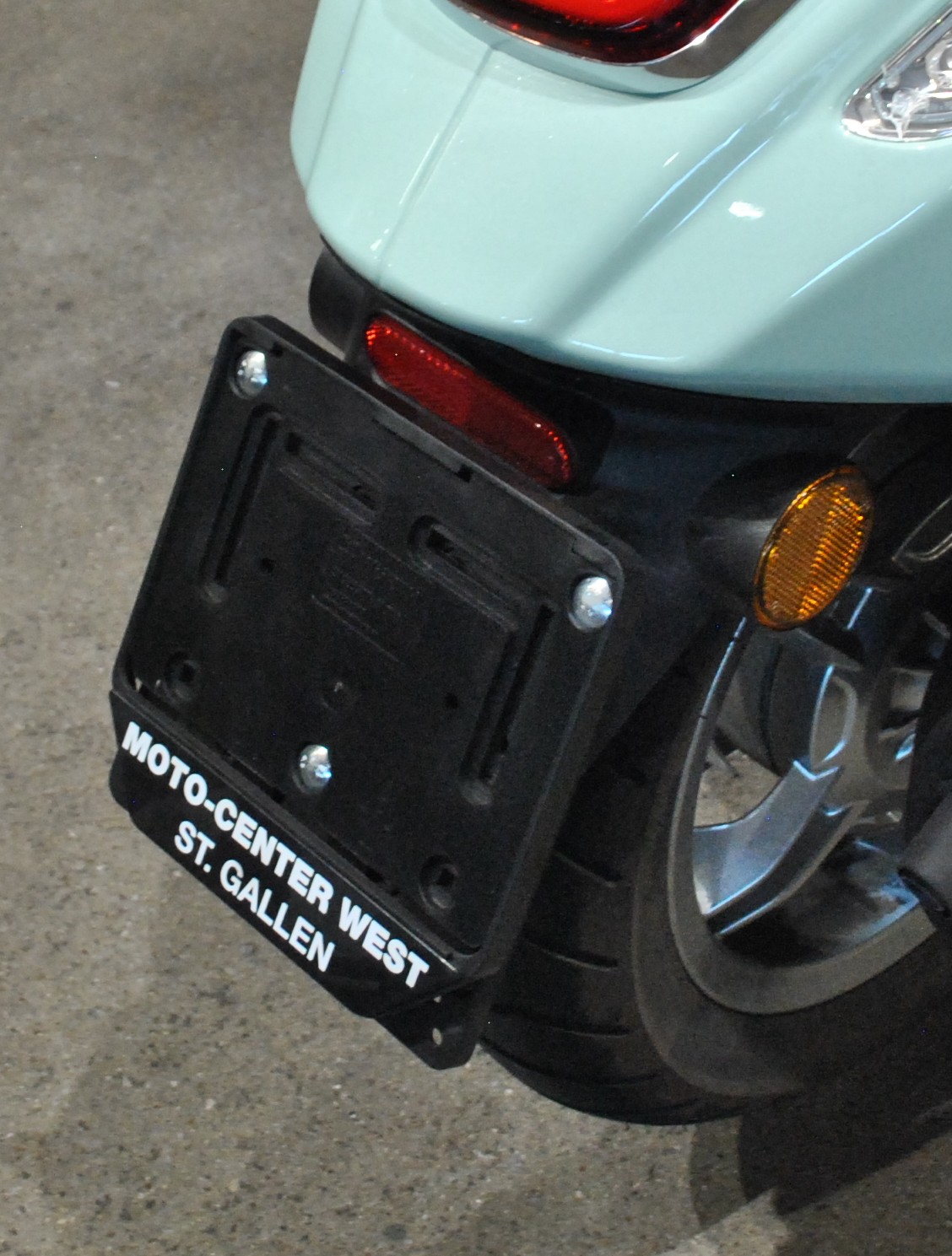 PIAGGIO Vespa Primavera-image-8