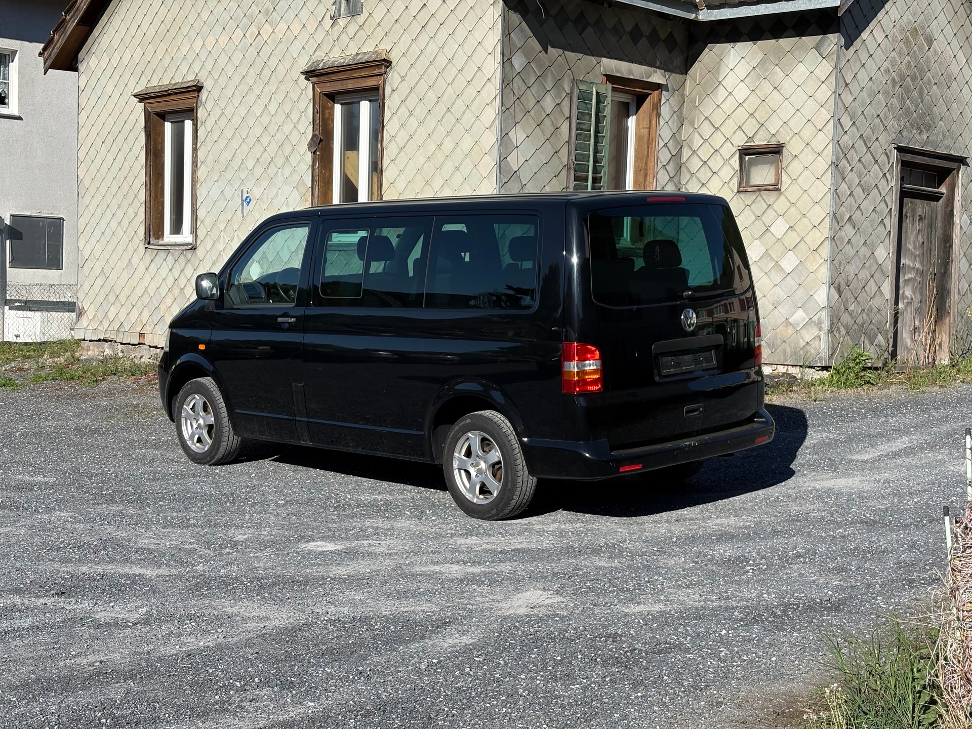 VW T5 Multivan Comfortline 2.5 TDI-image-5