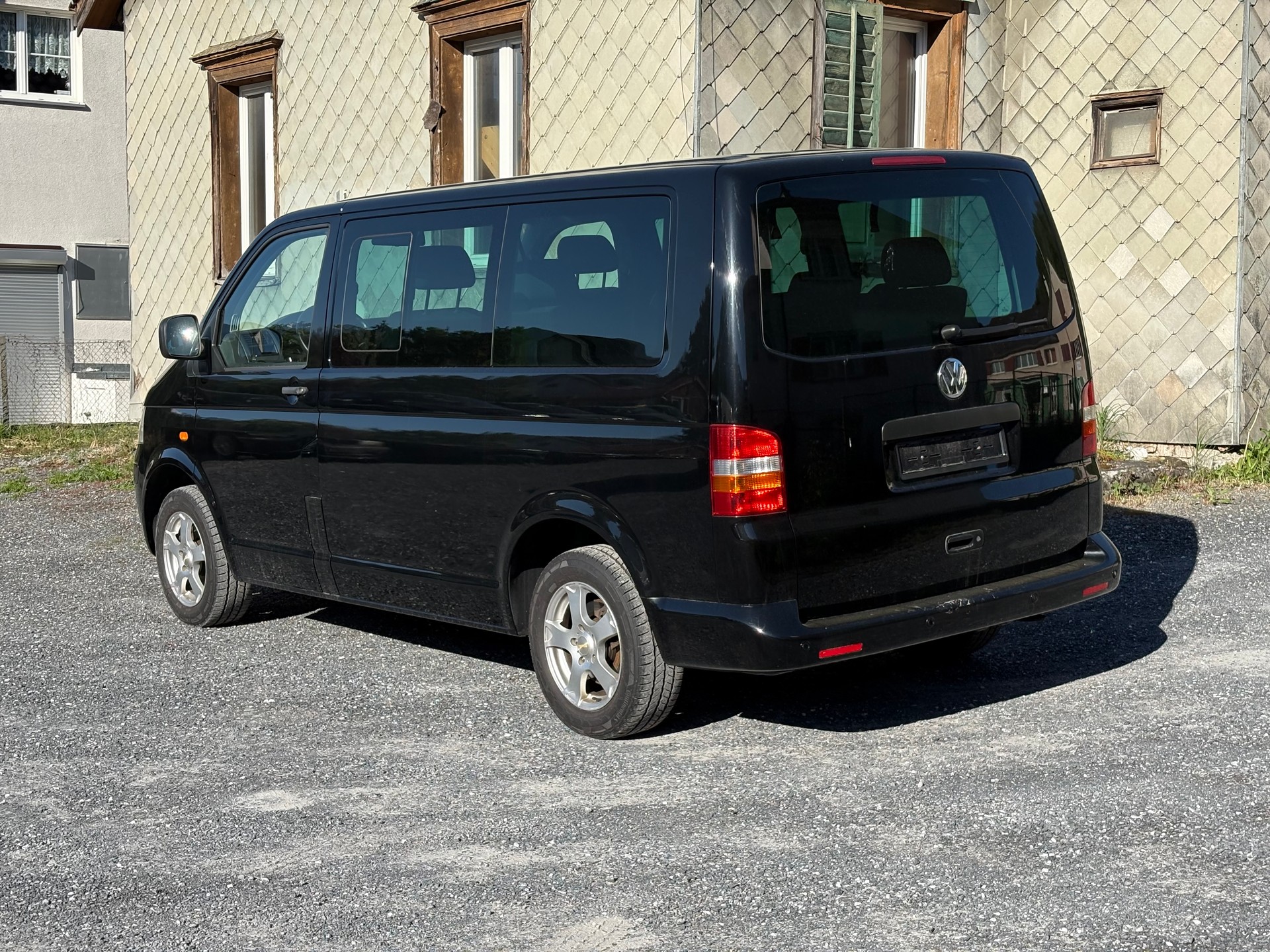 VW T5 Multivan Comfortline 2.5 TDI-image-9