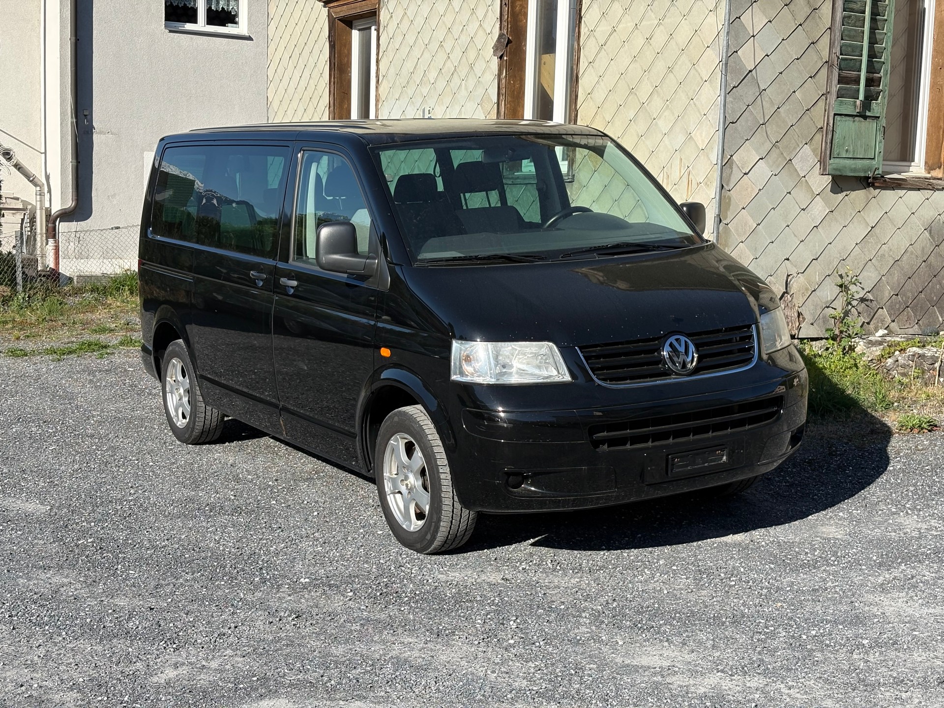 VW T5 Multivan Comfortline 2.5 TDI-image-0