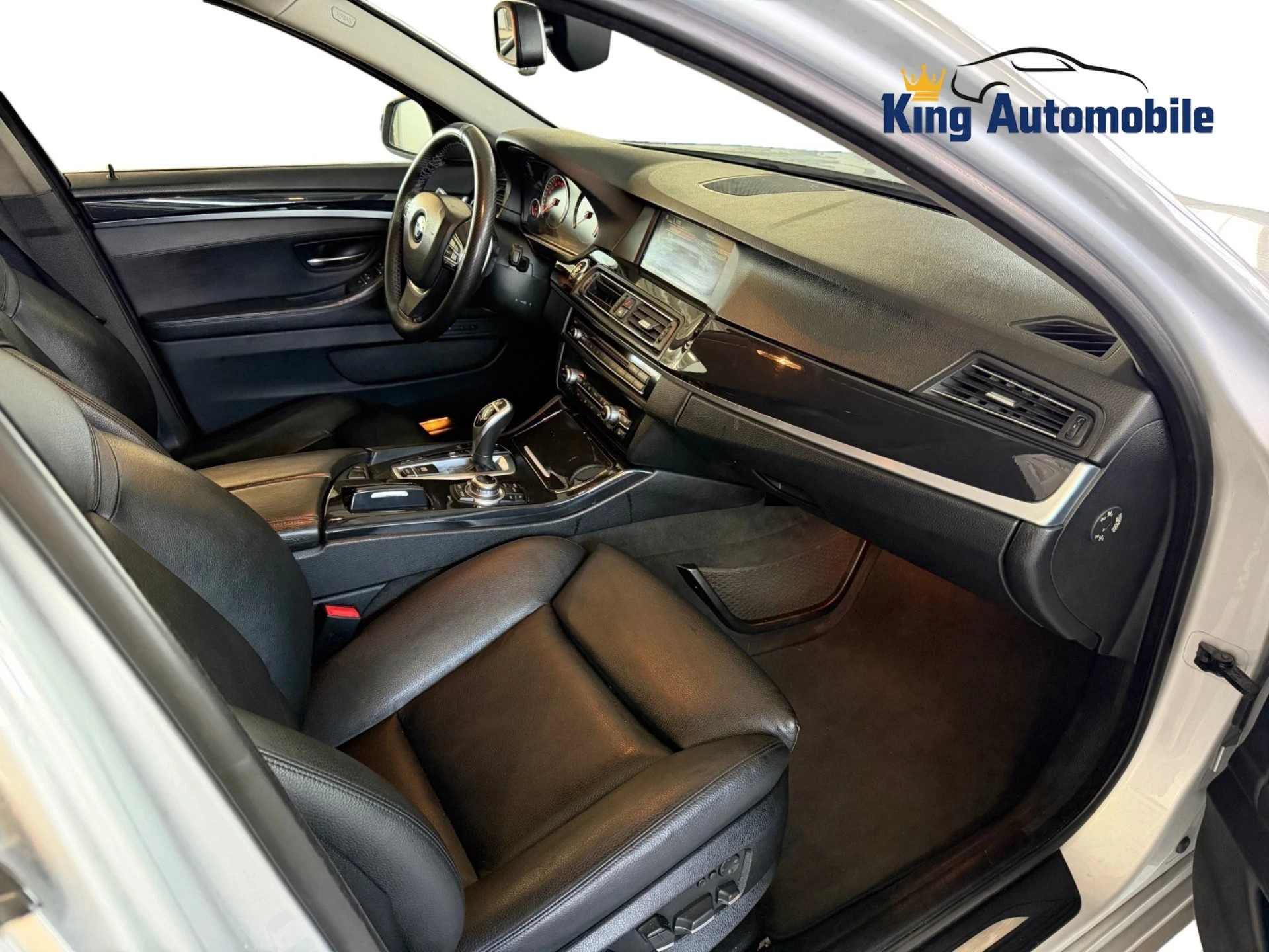 BMW 525d xDrive Touring Steptronic-image-8