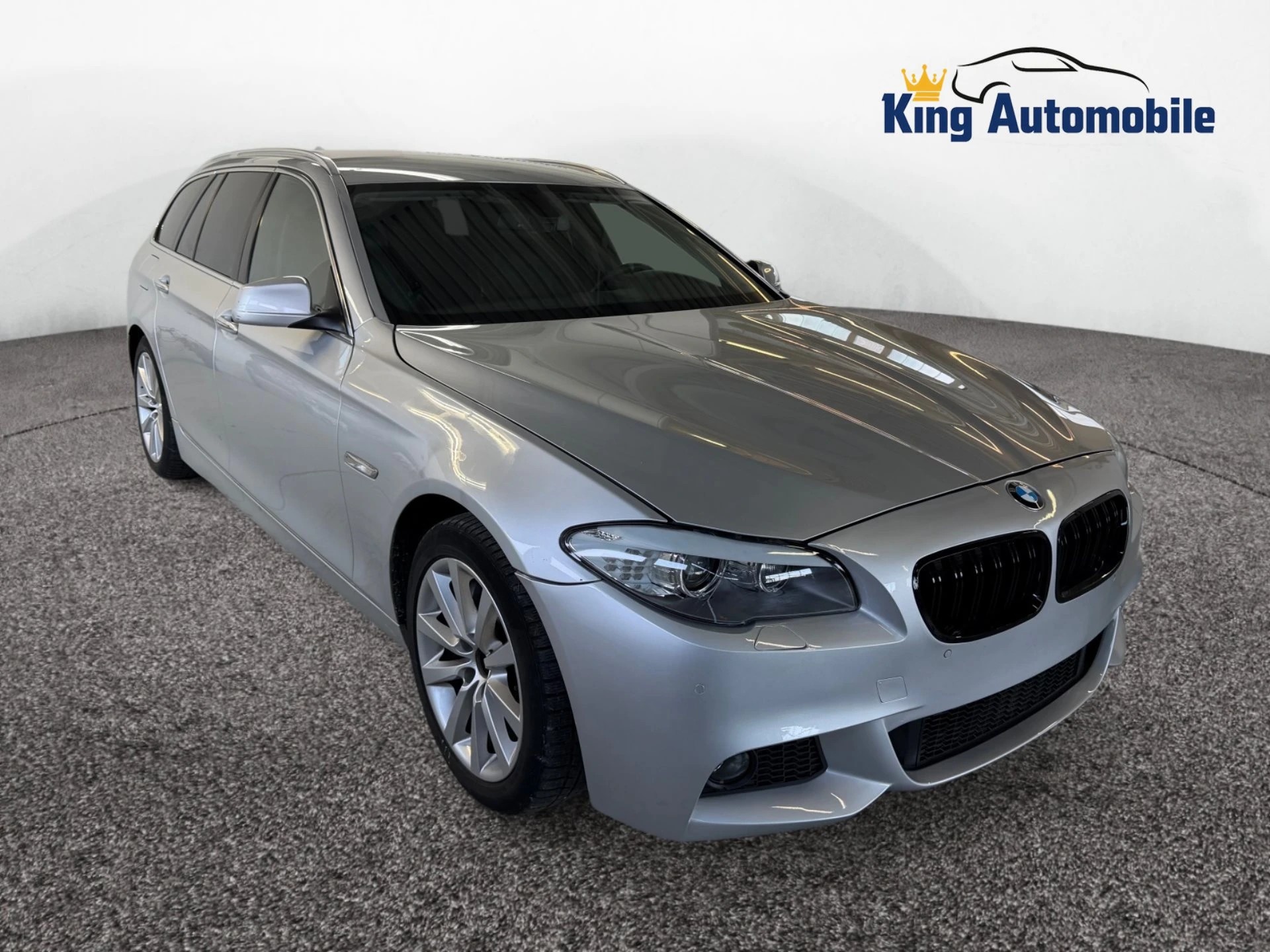 BMW 525d xDrive Touring Steptronic-image-3