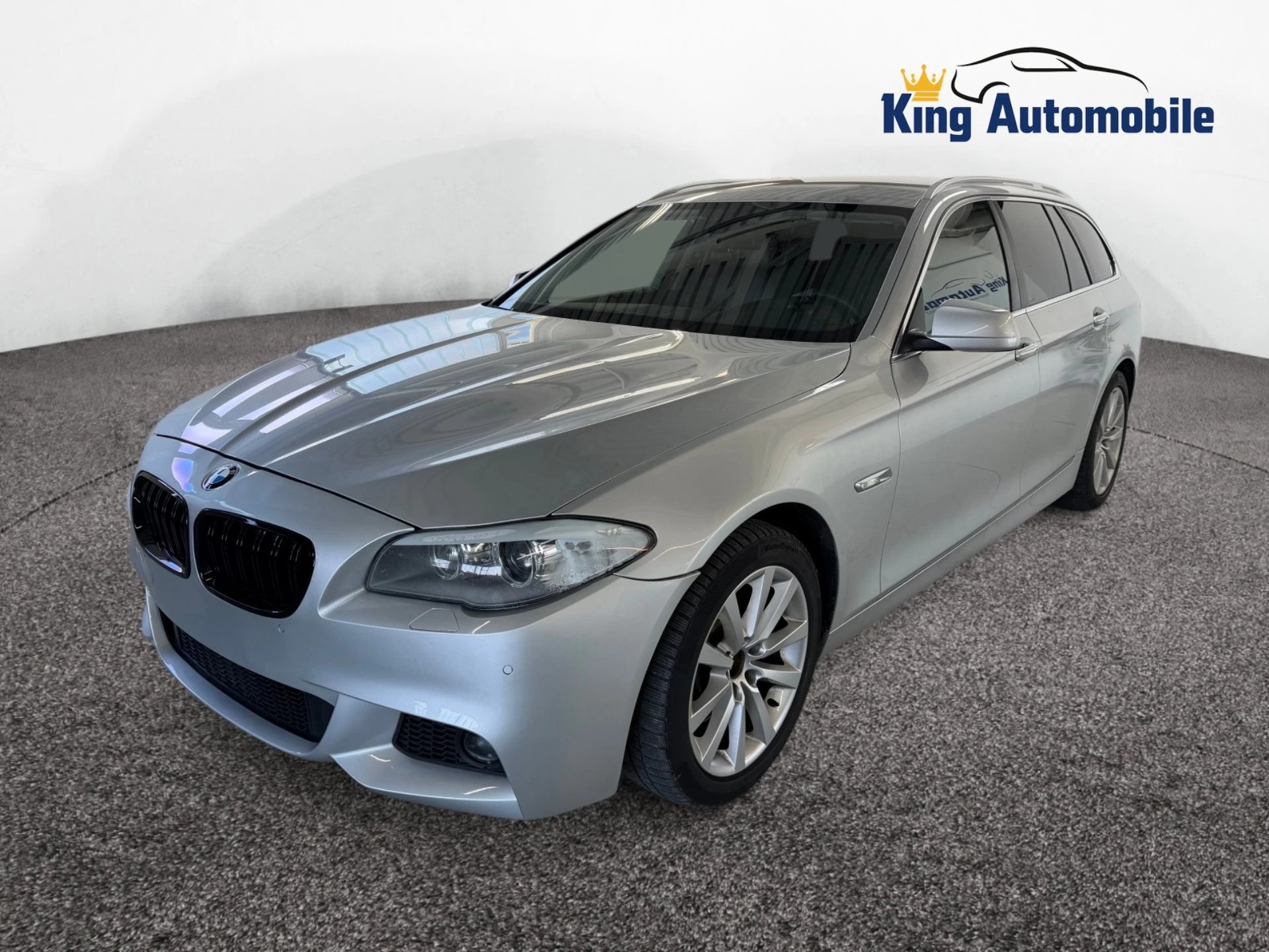 BMW 525d xDrive Touring Steptronic-image-1