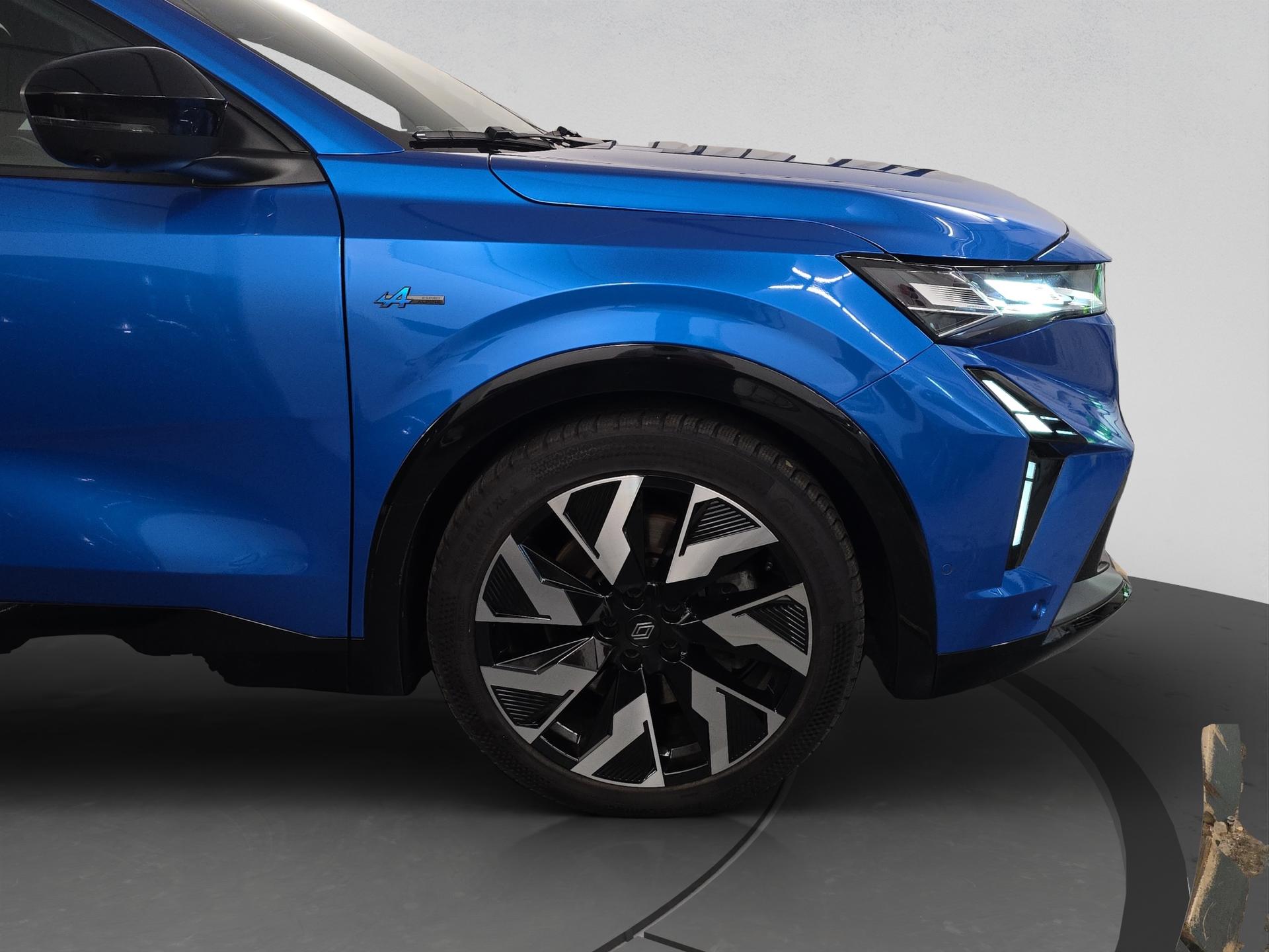 RENAULT Rafale 1.2 E-Tech Hybrid 200 Esprit Alpine-image-17