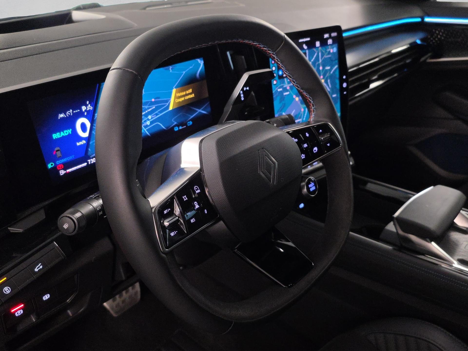 RENAULT Rafale 1.2 E-Tech Hybrid 200 Esprit Alpine-image-9