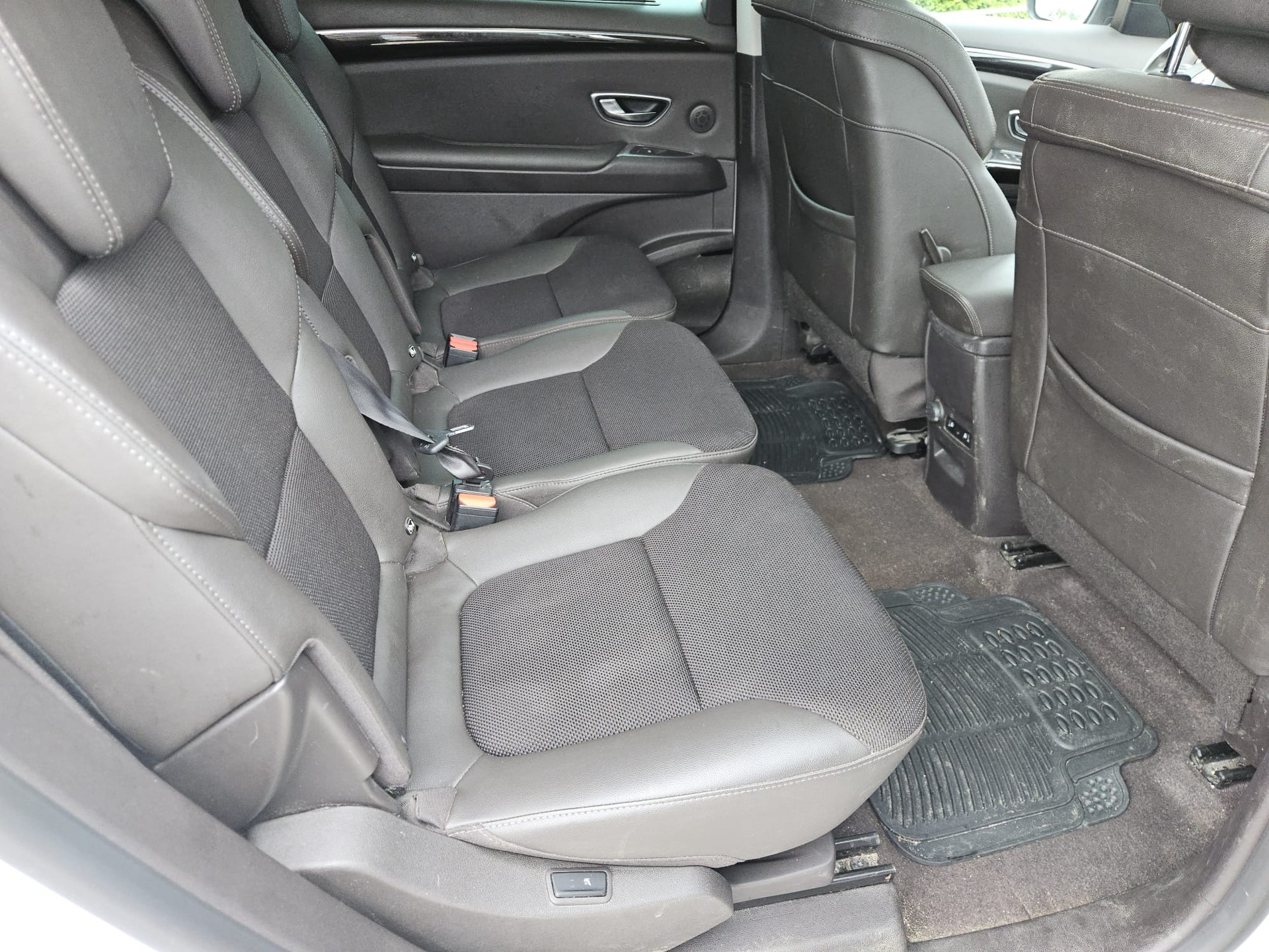 RENAULT Espace 1.6 TCe Intens EDC-image-8